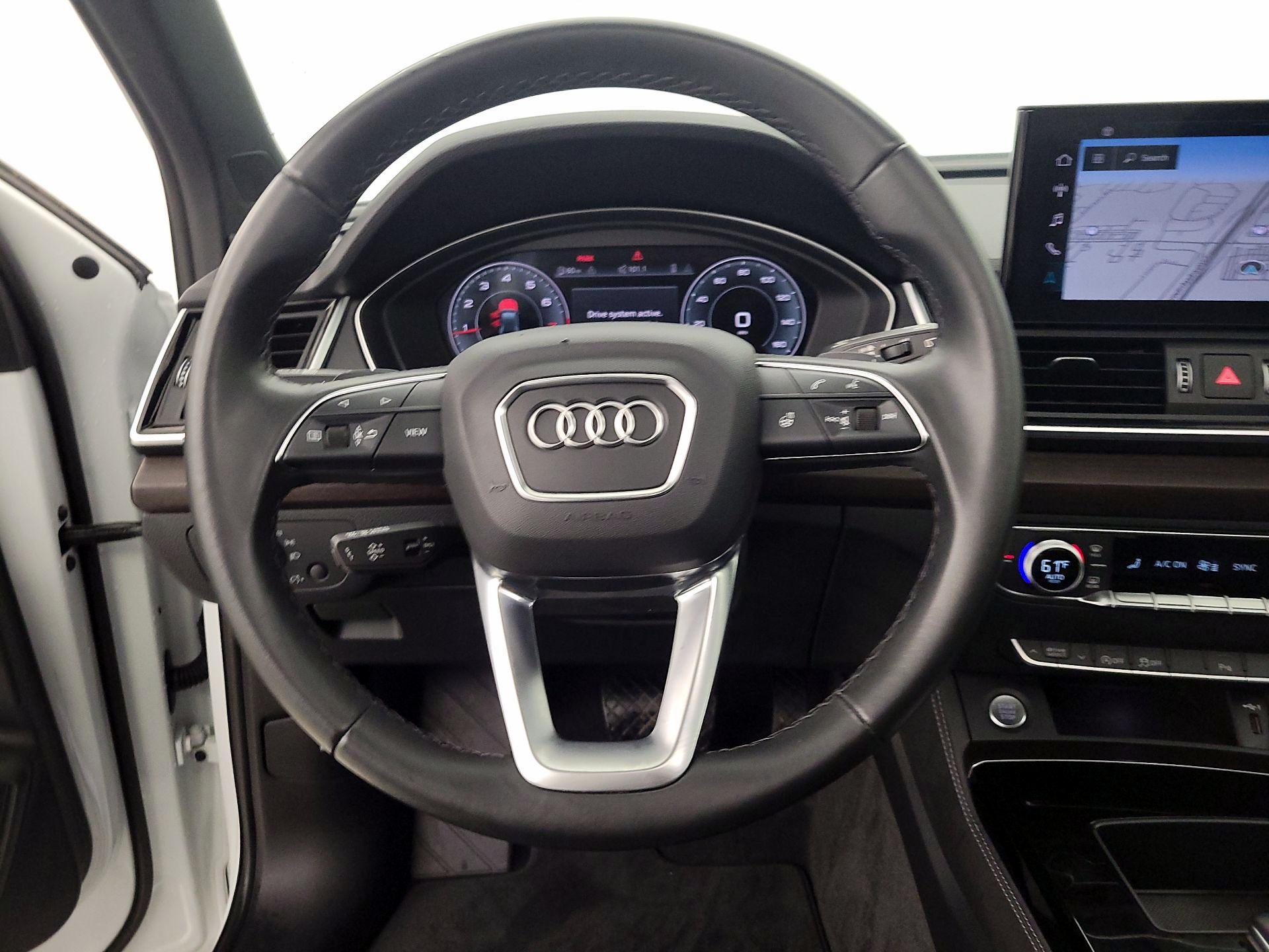 Thumbnail: 2023 Audi Q5 - 10