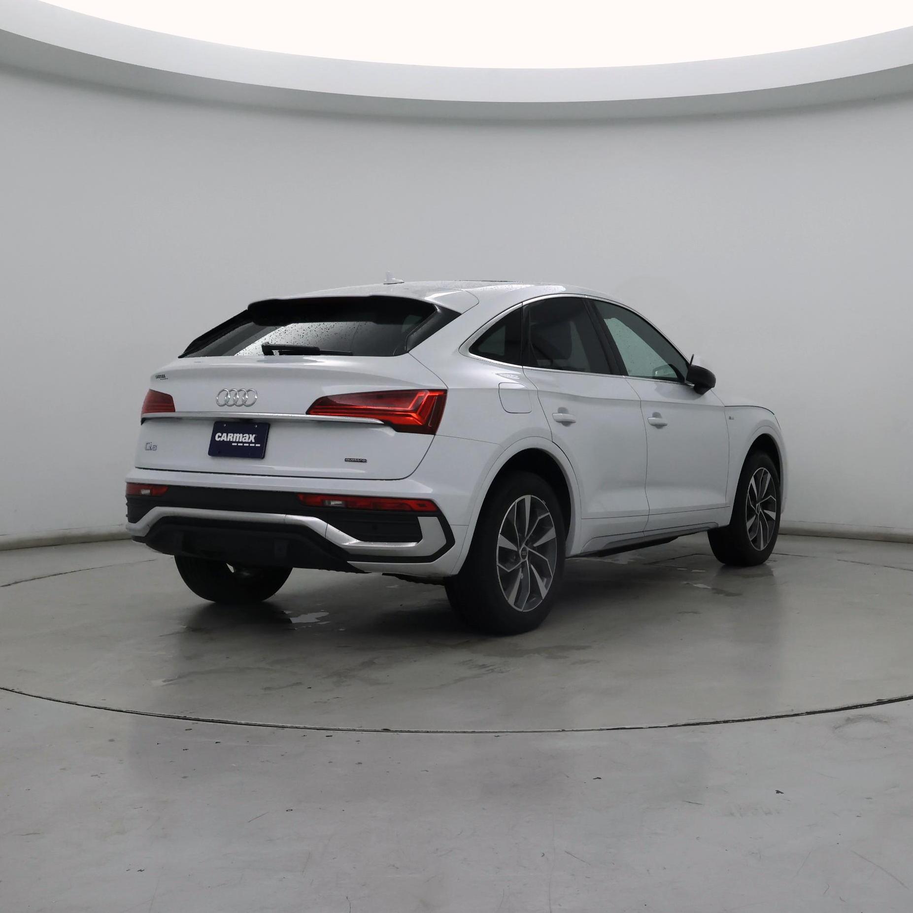 Thumbnail: 2023 Audi Q5 - 8