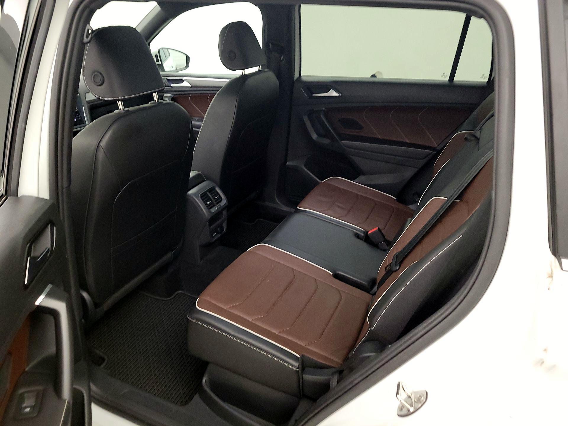 Thumbnail: 2024 Volkswagen Tiguan - 20