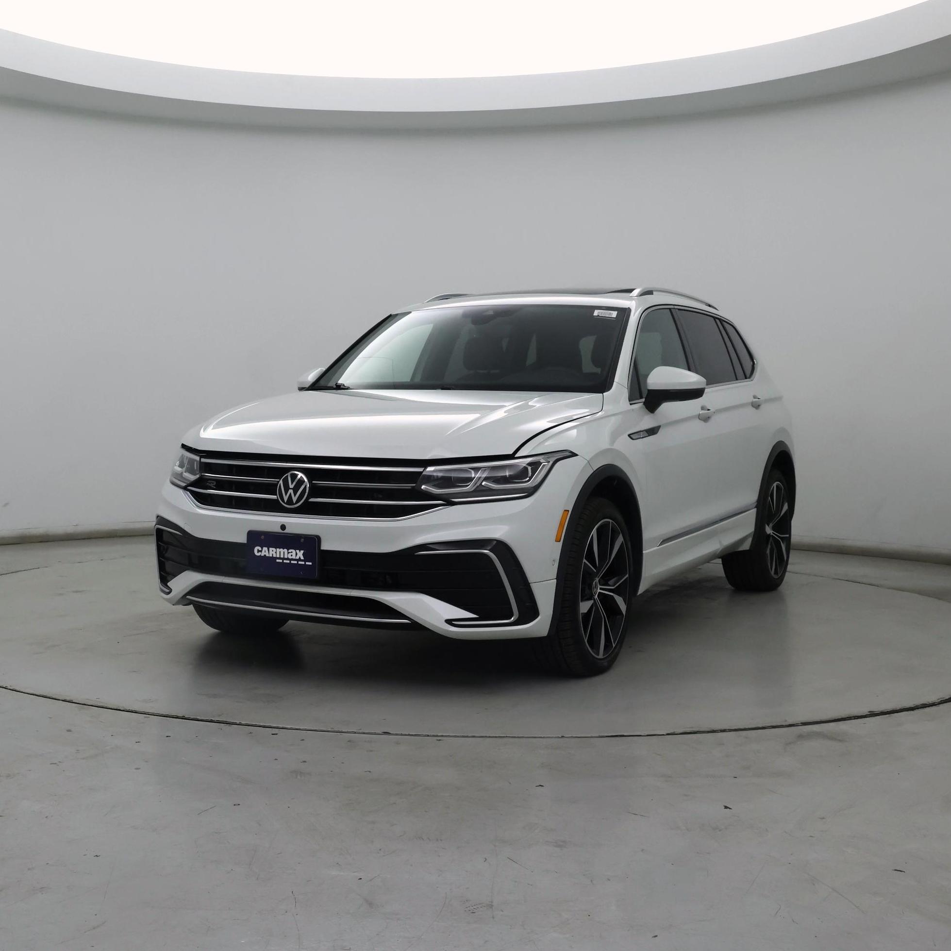 Thumbnail: 2024 Volkswagen Tiguan - 4