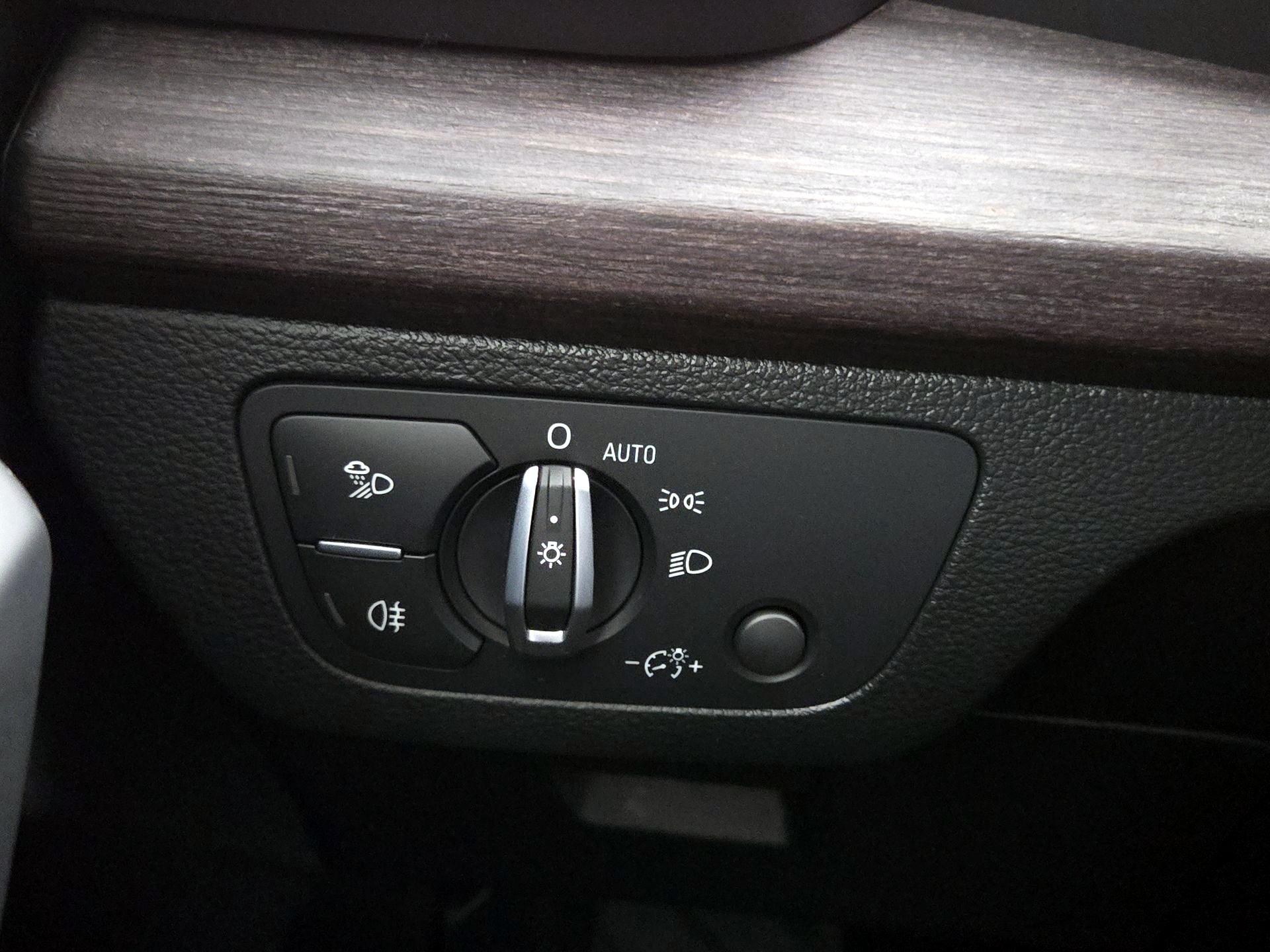 Thumbnail: 2022 Audi Q5 - 13