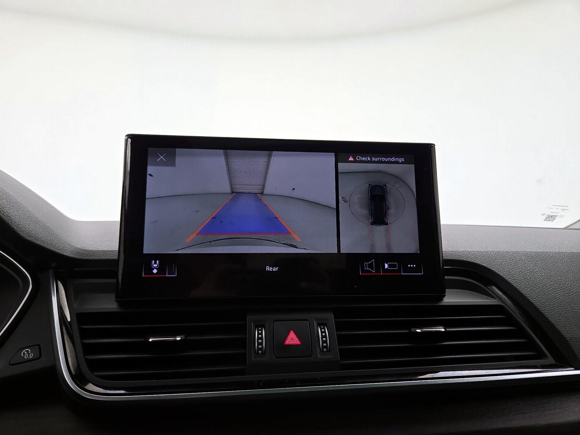 Thumbnail: 2022 Audi Q5 - 14