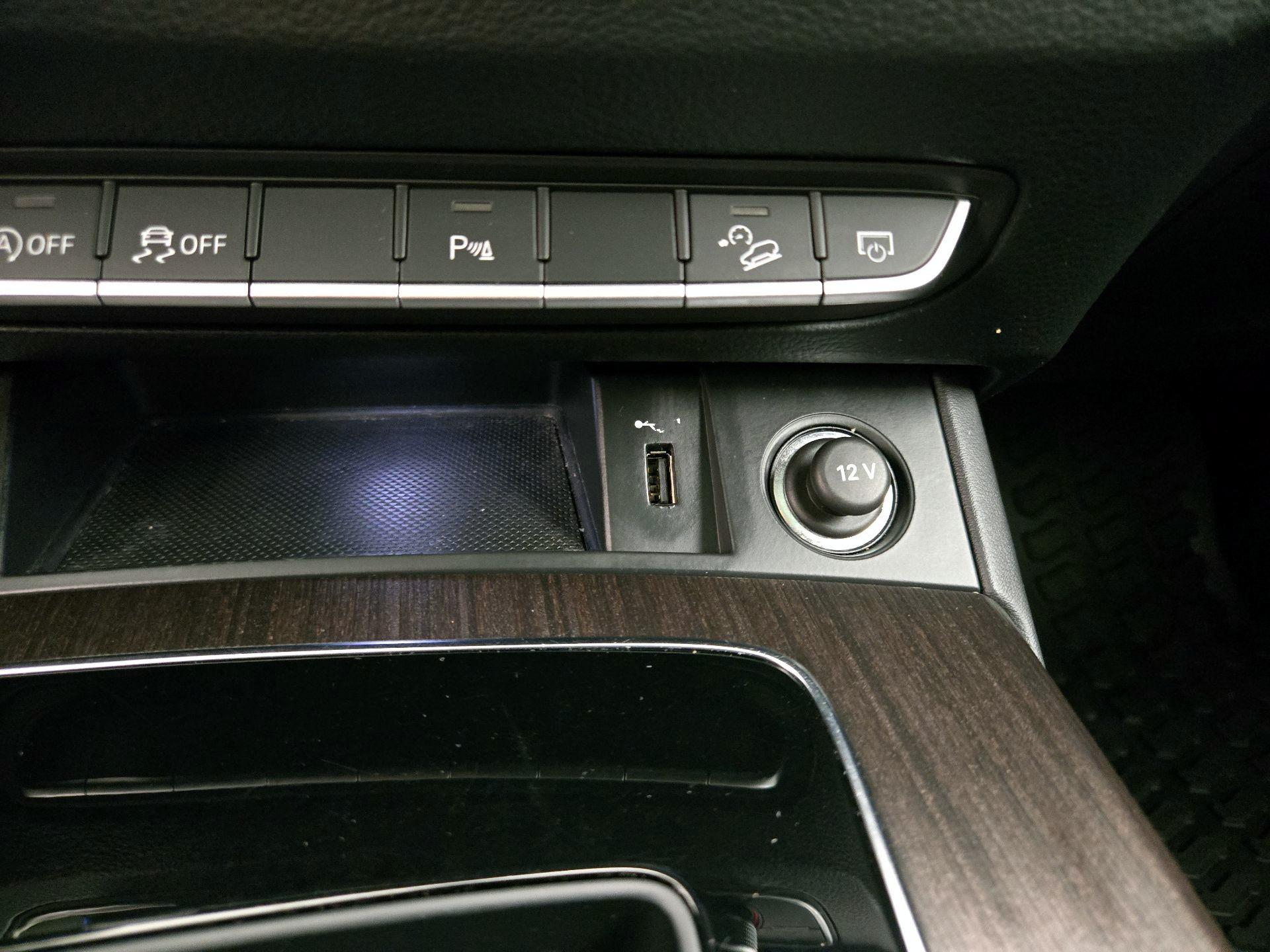 Thumbnail: 2022 Audi Q5 - 18