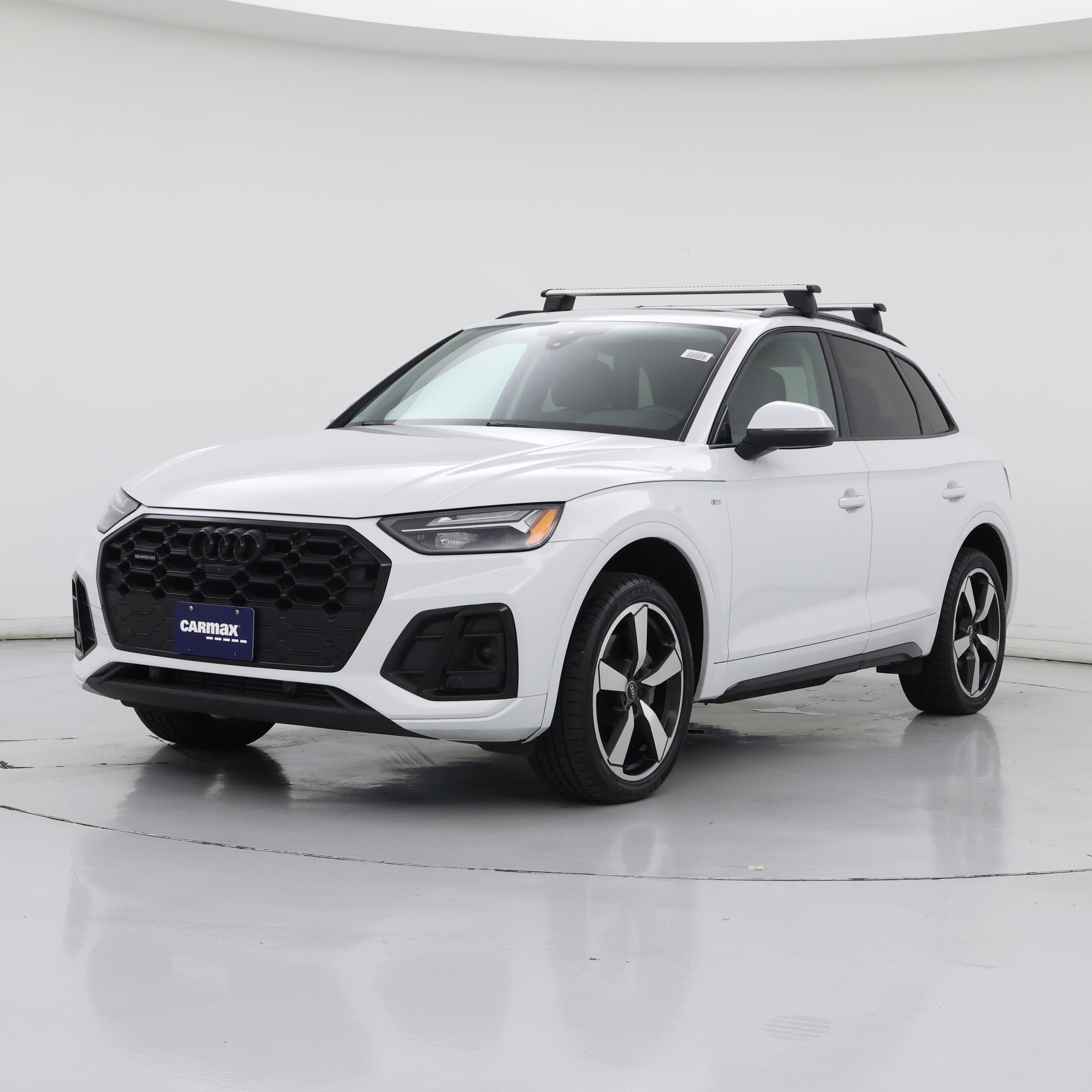 Thumbnail: 2022 Audi Q5 - 4