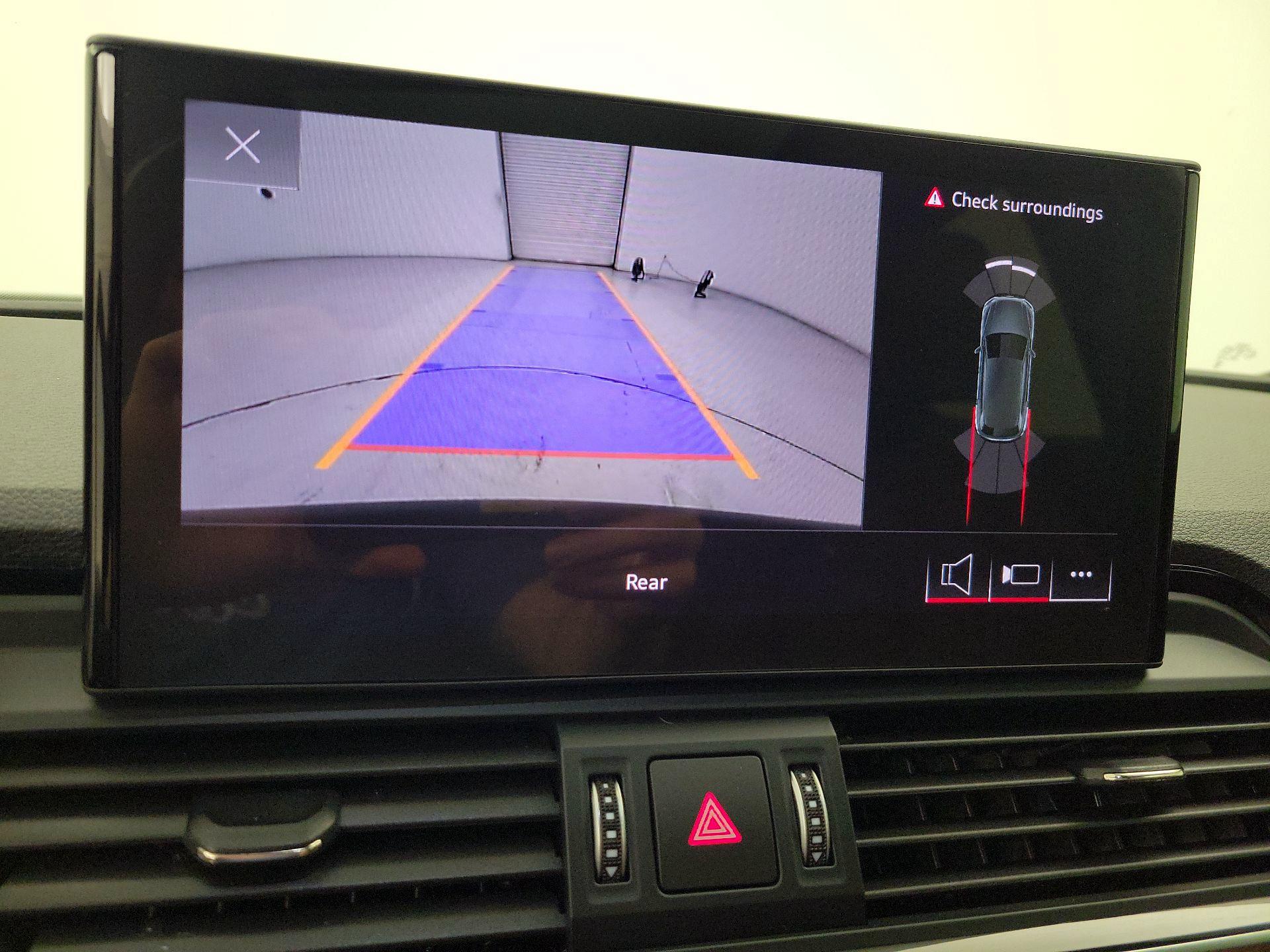 Thumbnail: 2023 Audi Q5 - 14