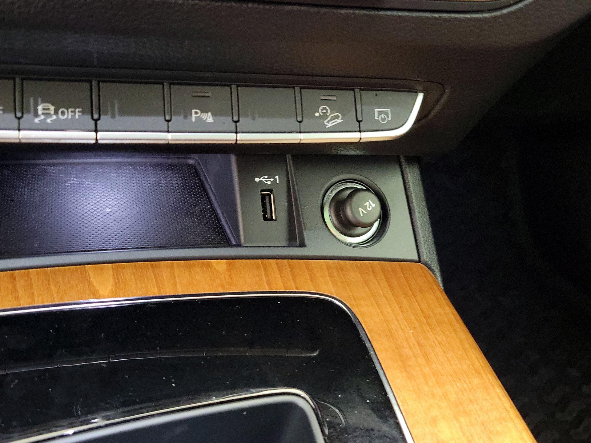 Thumbnail: 2023 Audi Q5 - 18