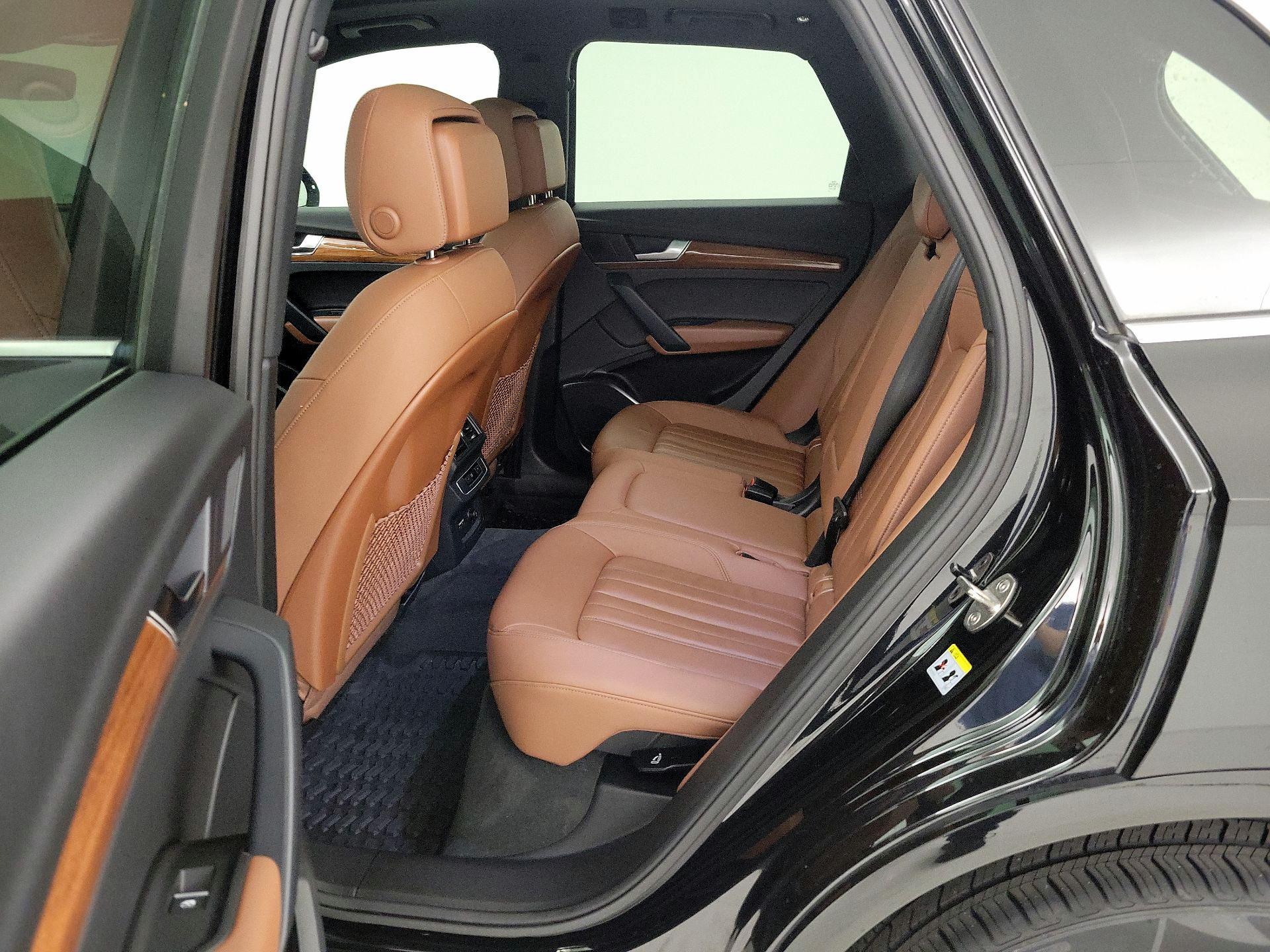 Thumbnail: 2023 Audi Q5 - 20