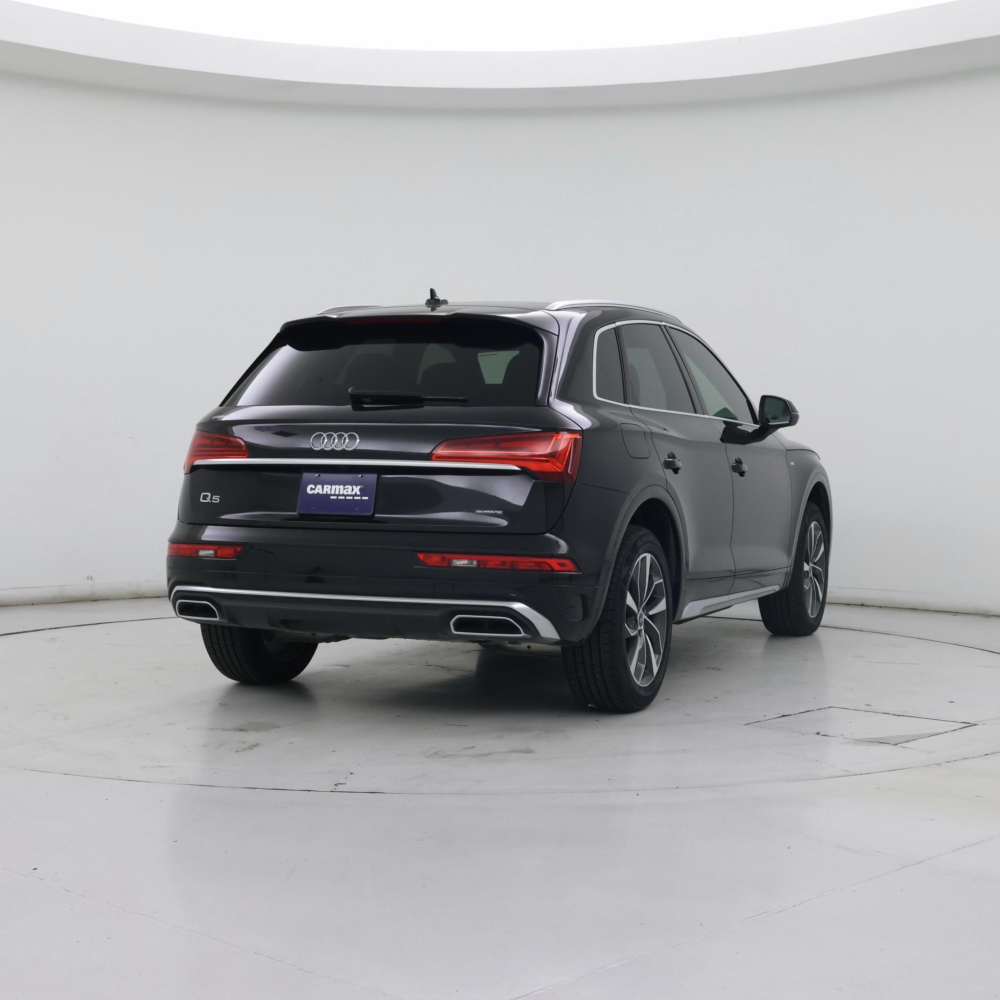 Thumbnail: 2023 Audi Q5 - 8