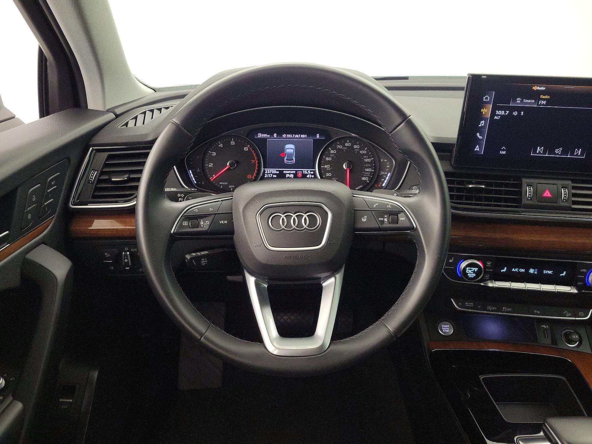 Thumbnail: 2022 Audi Q5 - 10