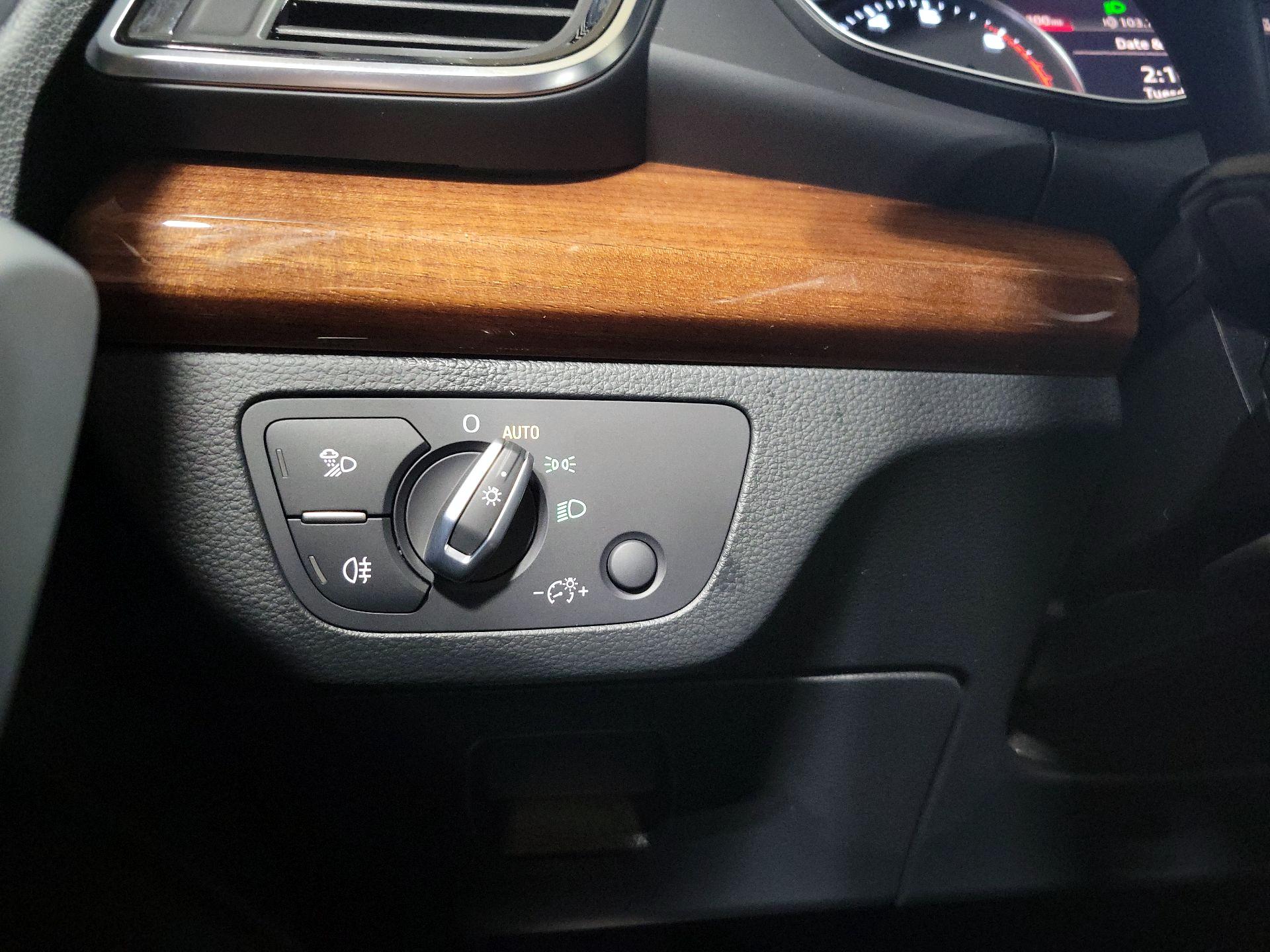 Thumbnail: 2022 Audi Q5 - 13