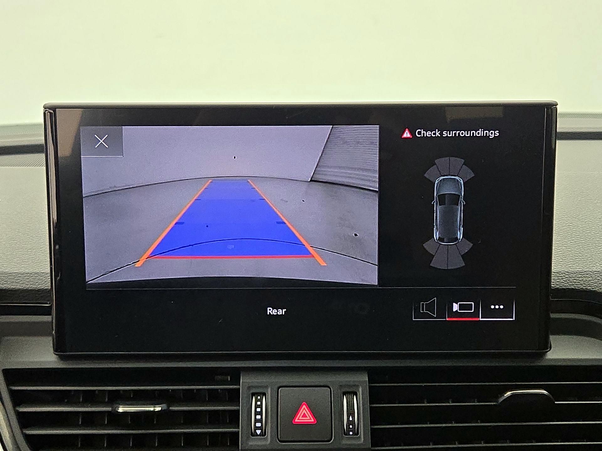 Thumbnail: 2022 Audi Q5 - 14