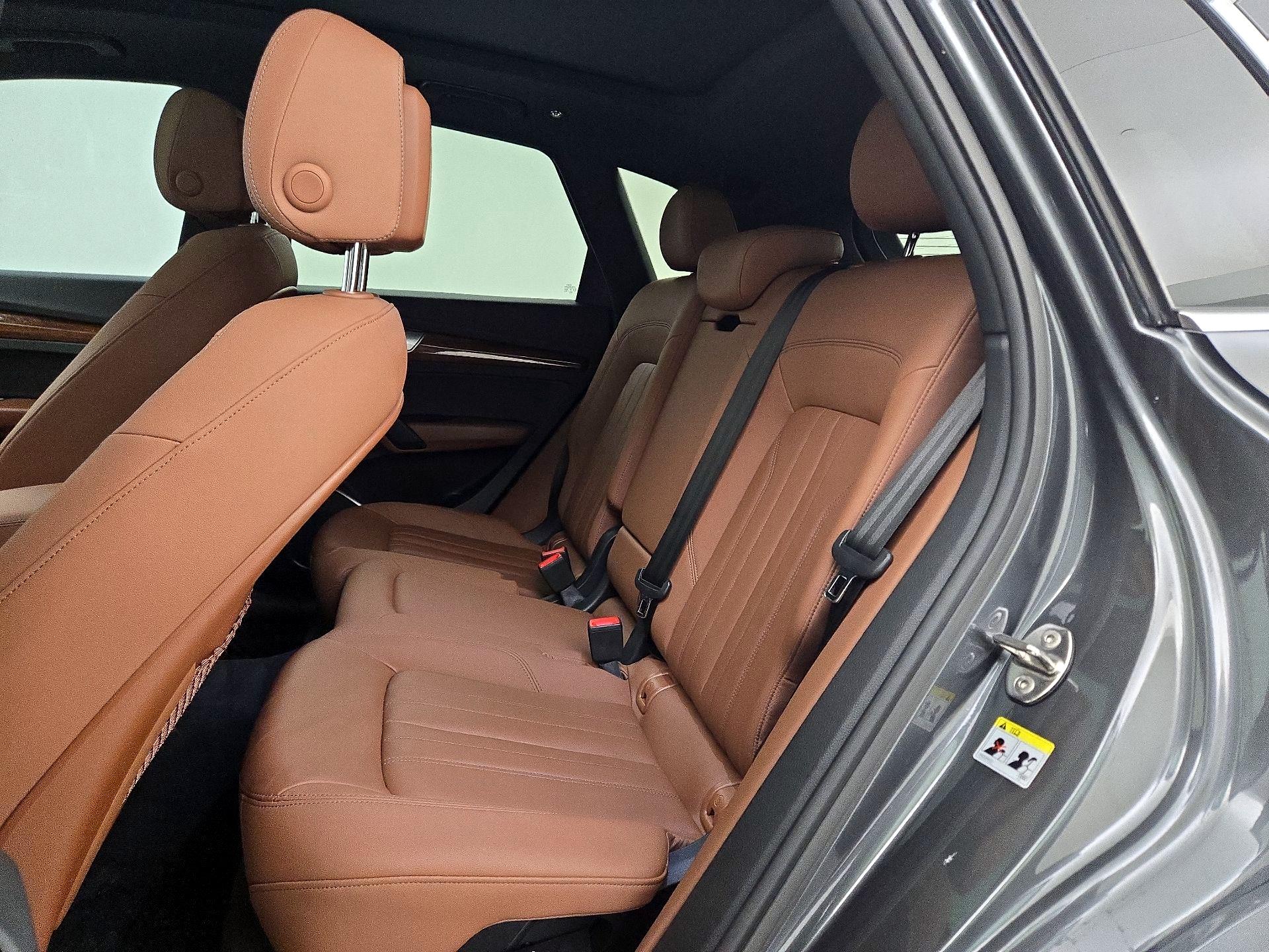 Thumbnail: 2022 Audi Q5 - 20