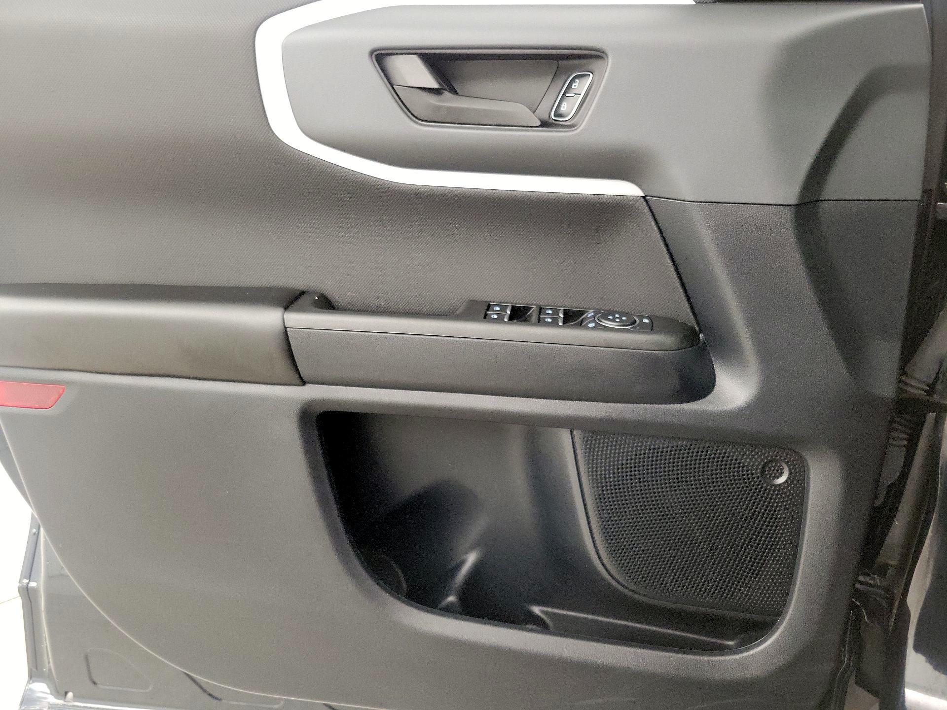 Thumbnail: 2023 Ford Bronco Sport - 12