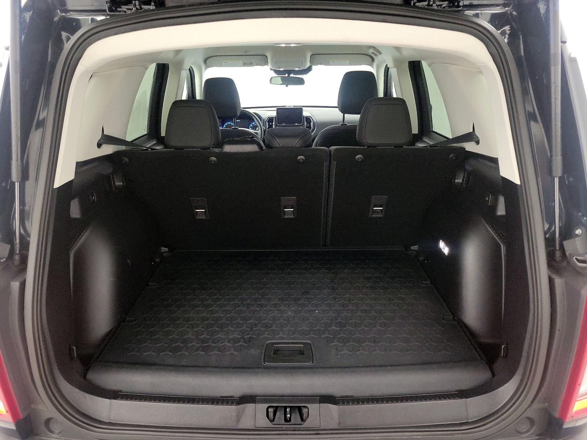 Thumbnail: 2023 Ford Bronco Sport - 20