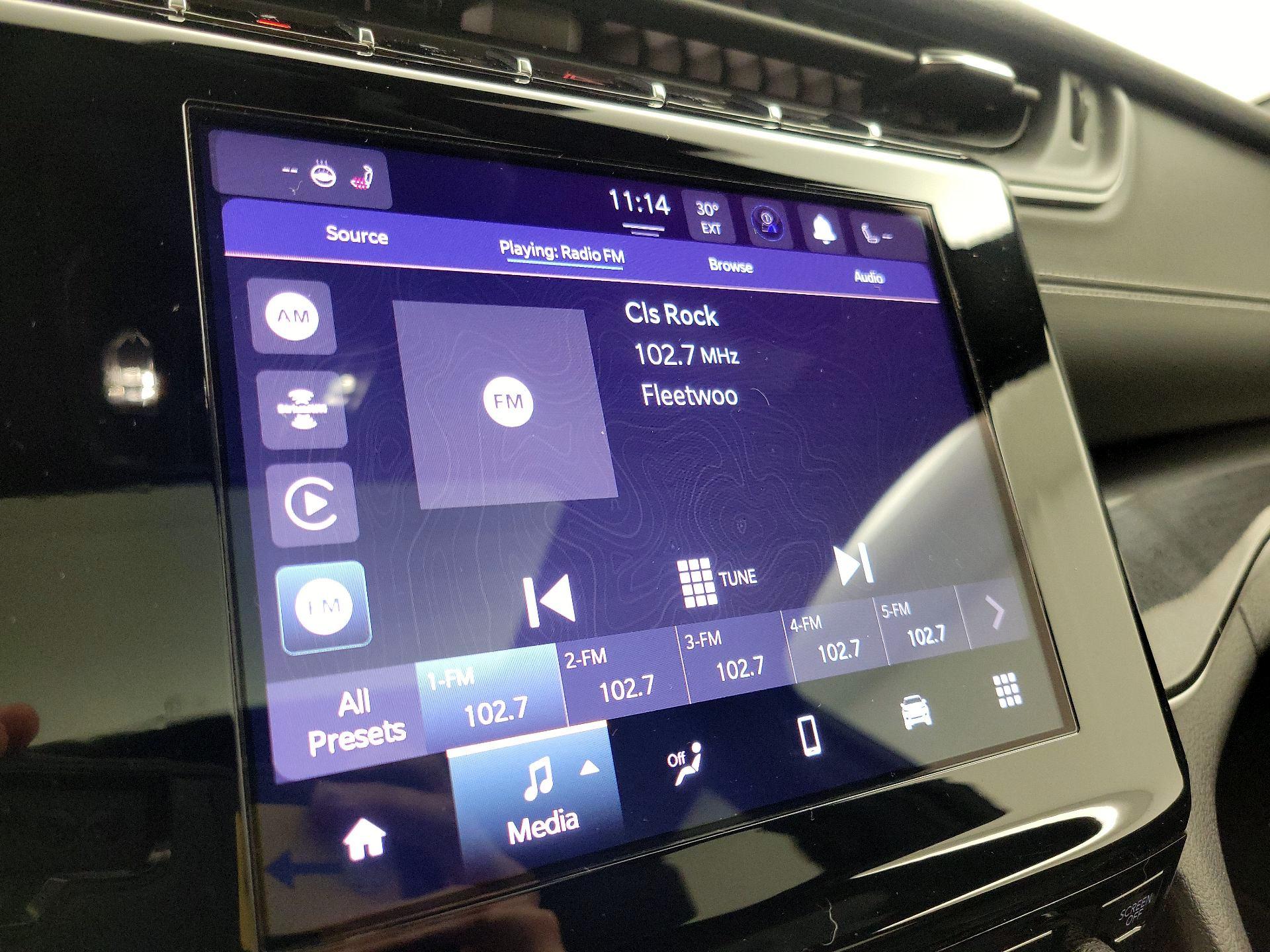 Thumbnail: 2023 Jeep Grand Cherokee - 15