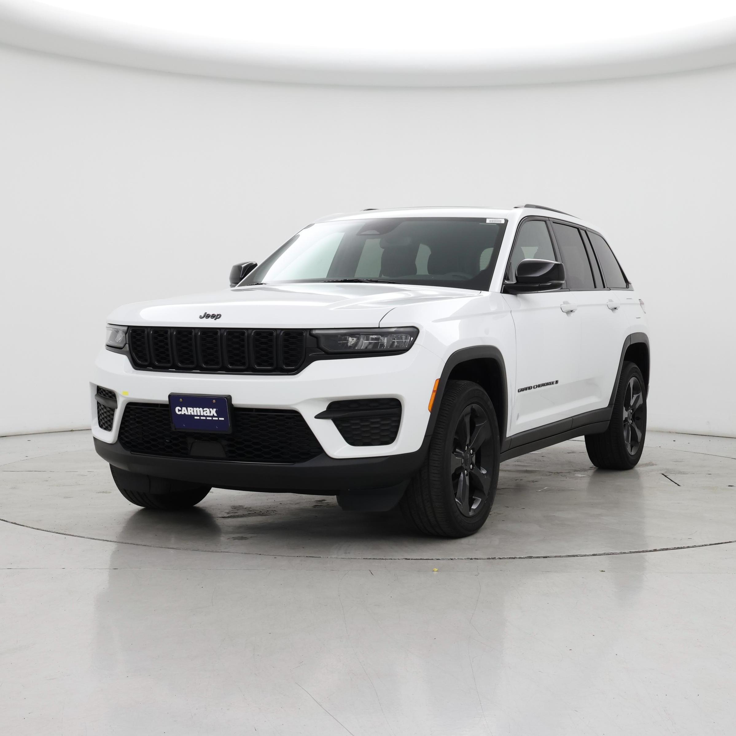 Thumbnail: 2023 Jeep Grand Cherokee - 4