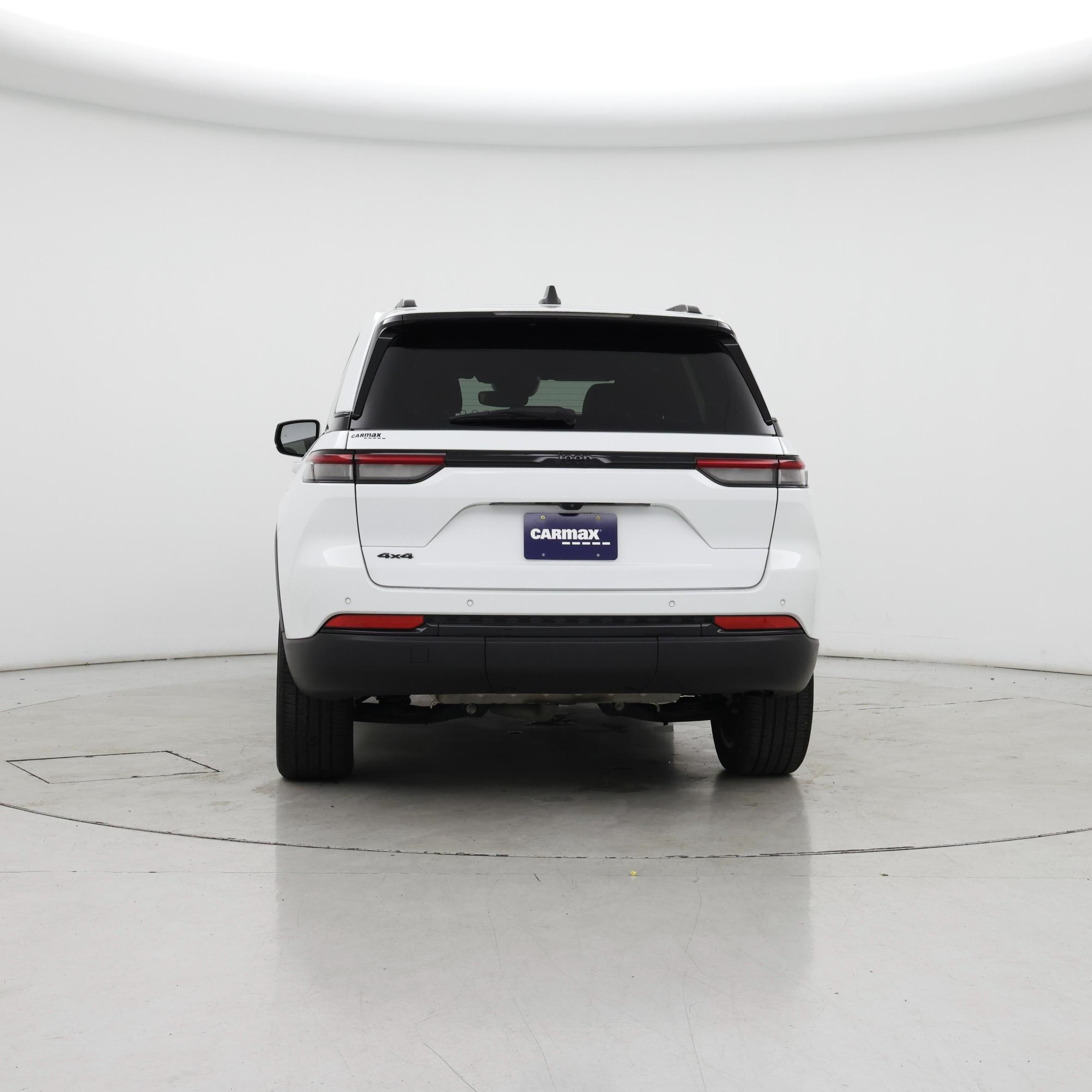 Thumbnail: 2023 Jeep Grand Cherokee - 6