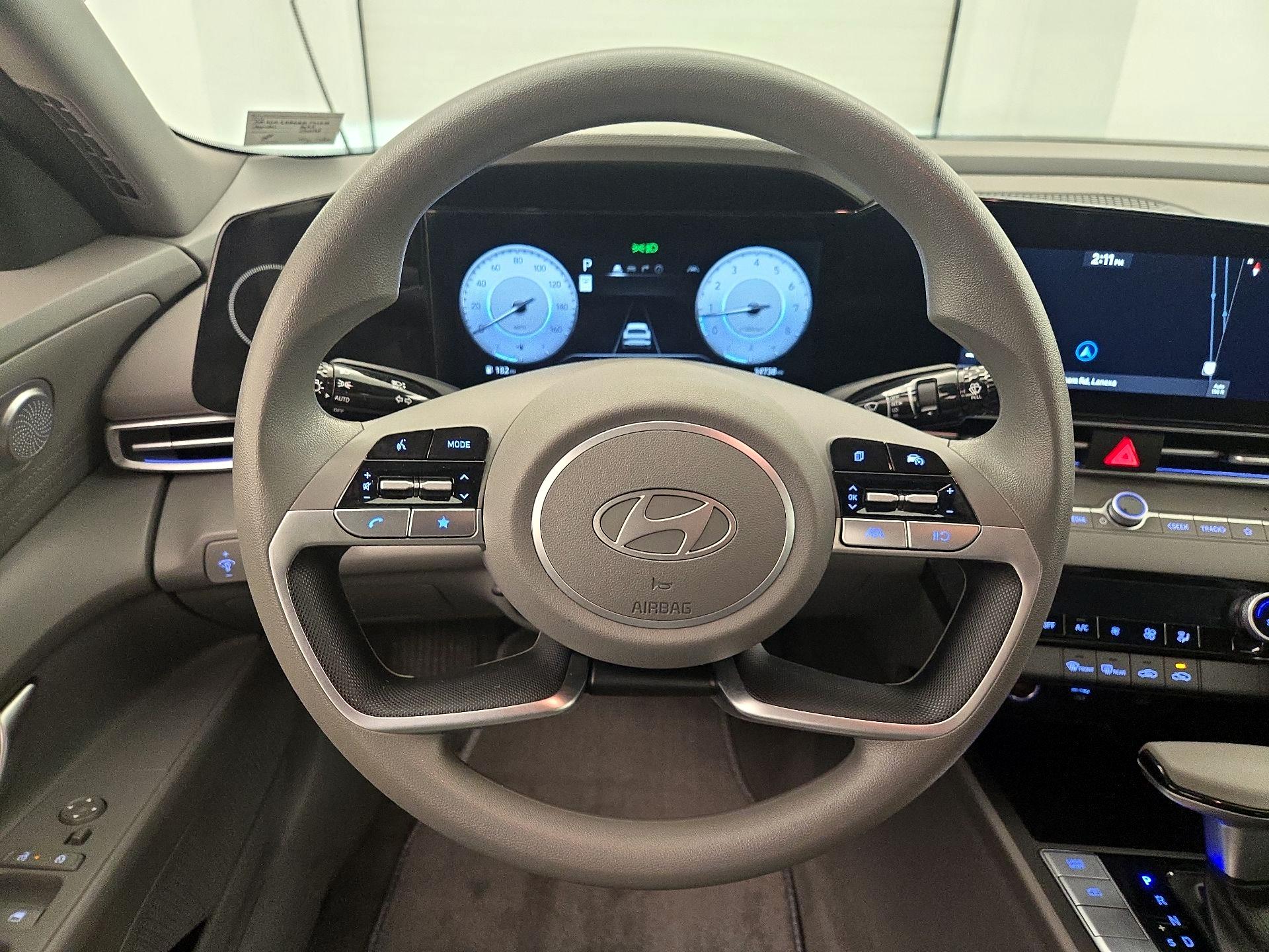 Thumbnail: 2024 Hyundai Elantra - 10