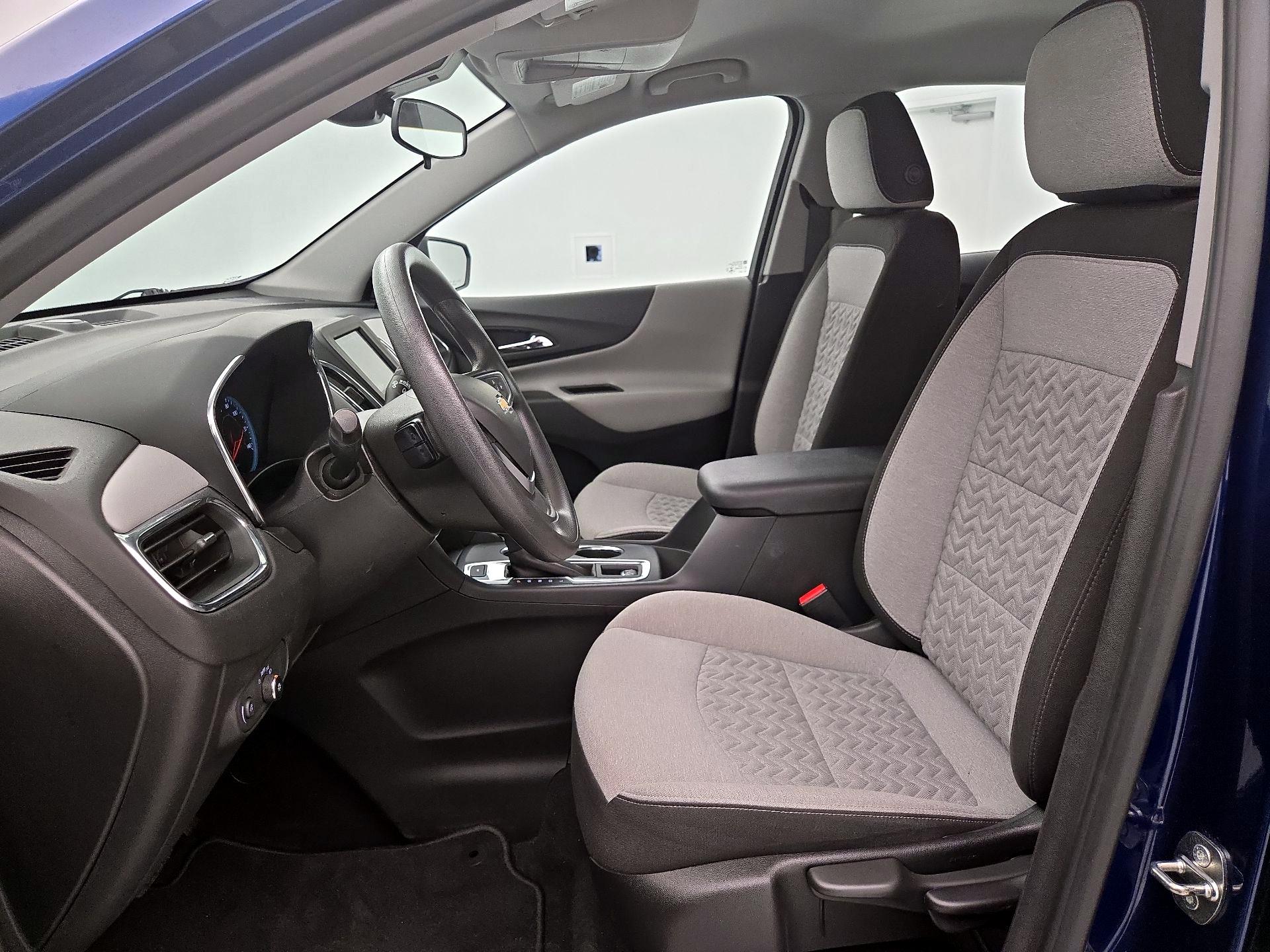 Thumbnail: 2022 Chevrolet Equinox - 11