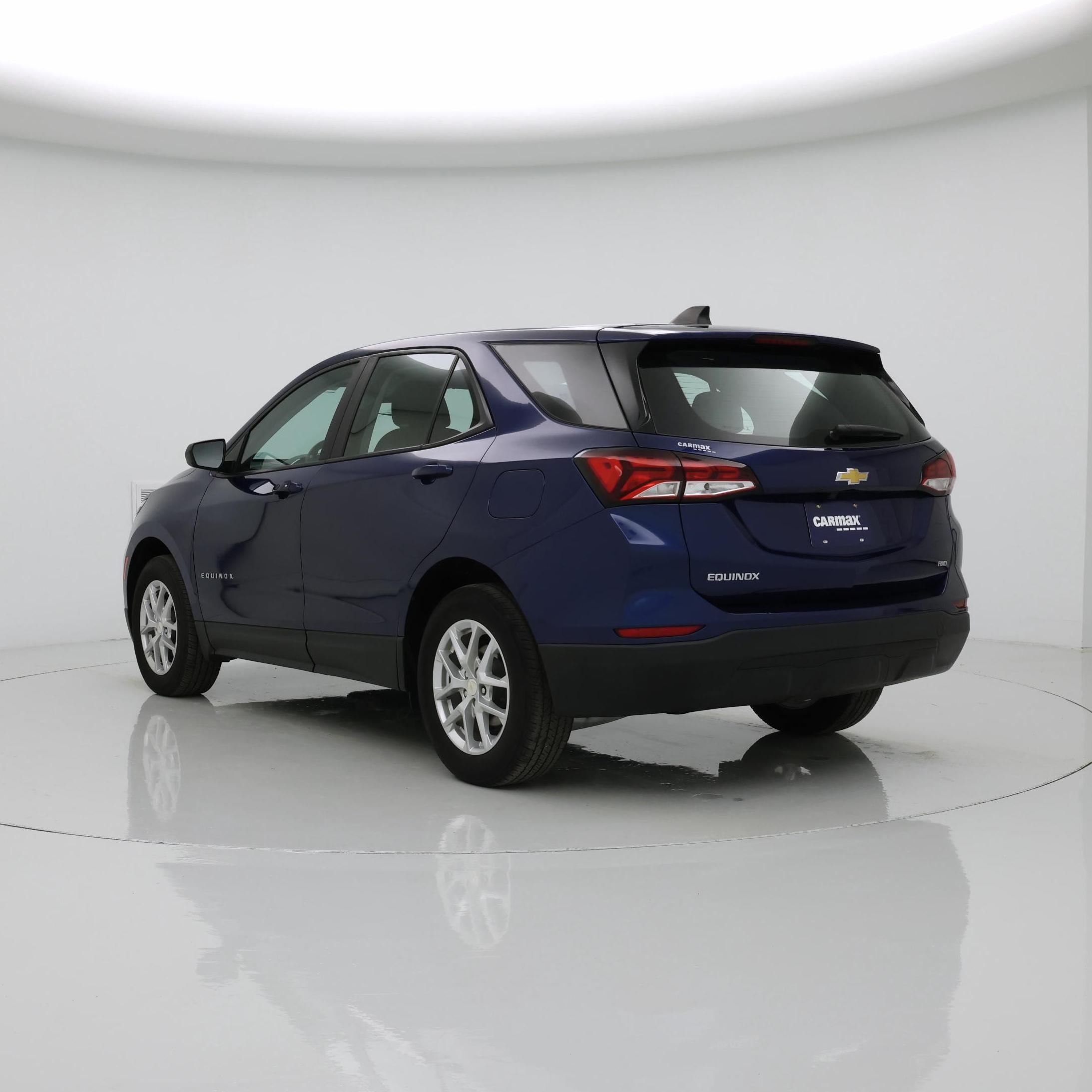 Thumbnail: 2022 Chevrolet Equinox - 2