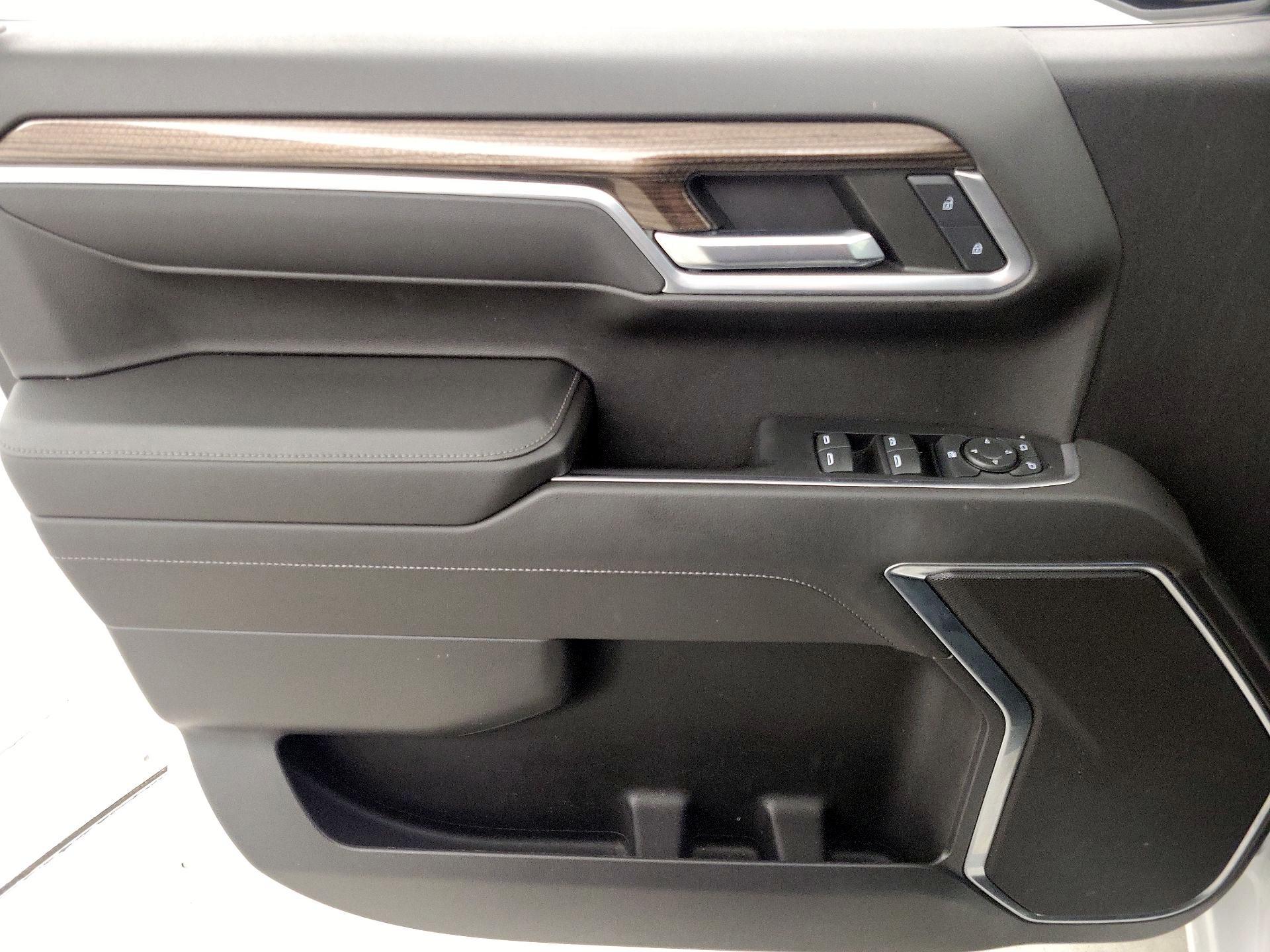 Thumbnail: 2022 Chevrolet Silverado 1500 - 12