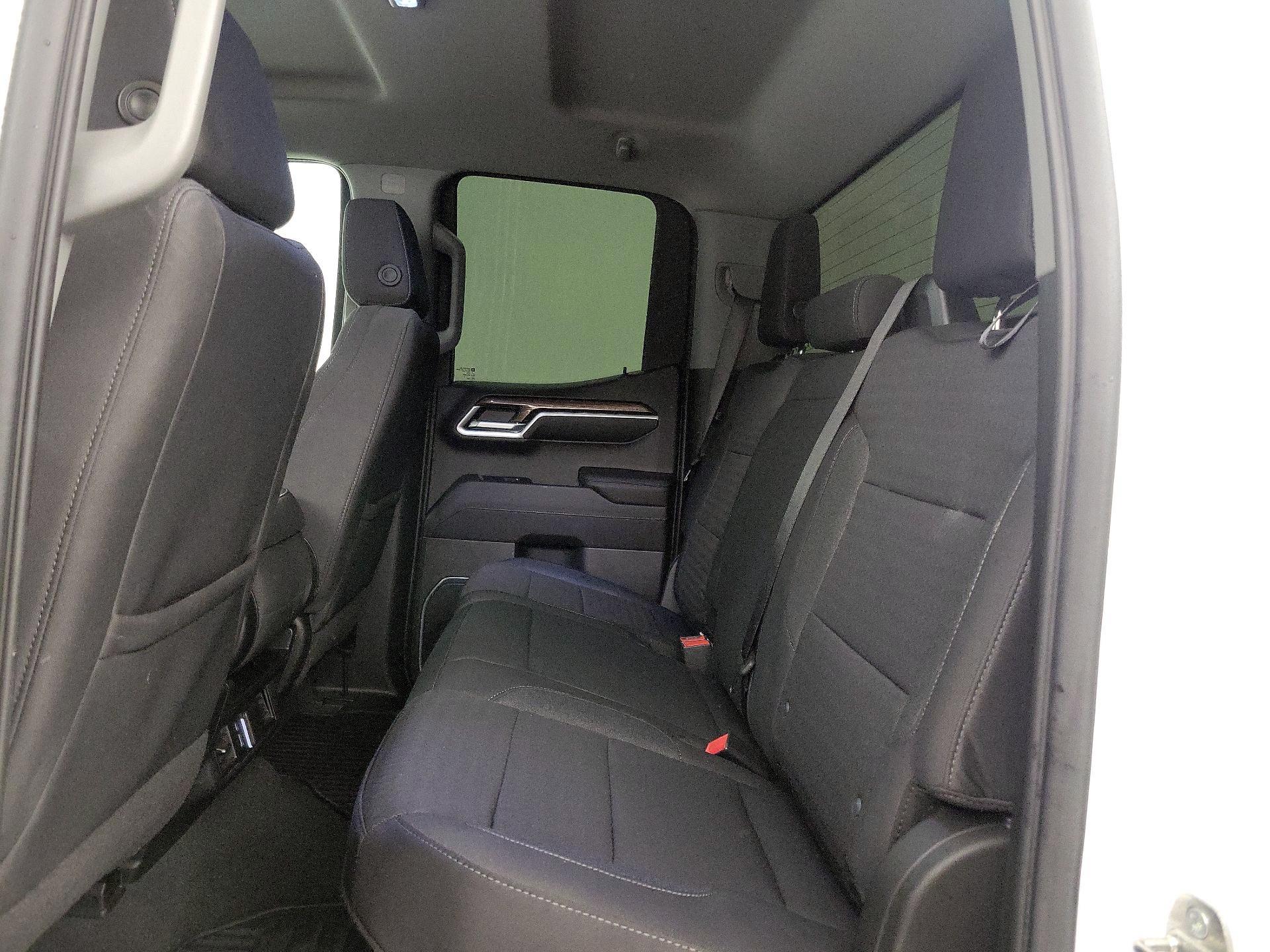 Thumbnail: 2022 Chevrolet Silverado 1500 - 19