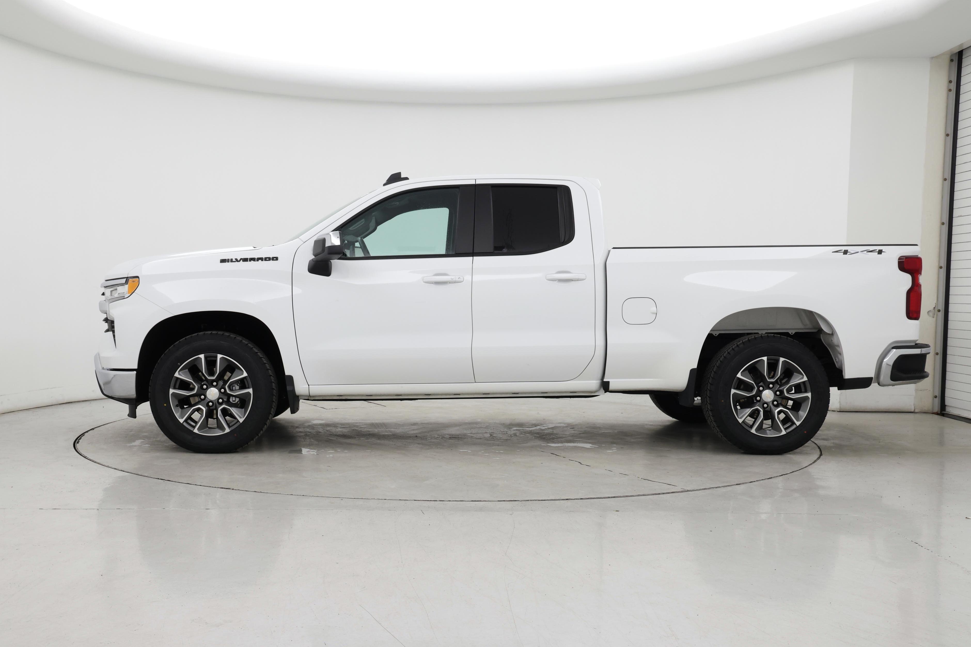 Thumbnail: 2022 Chevrolet Silverado 1500 - 3