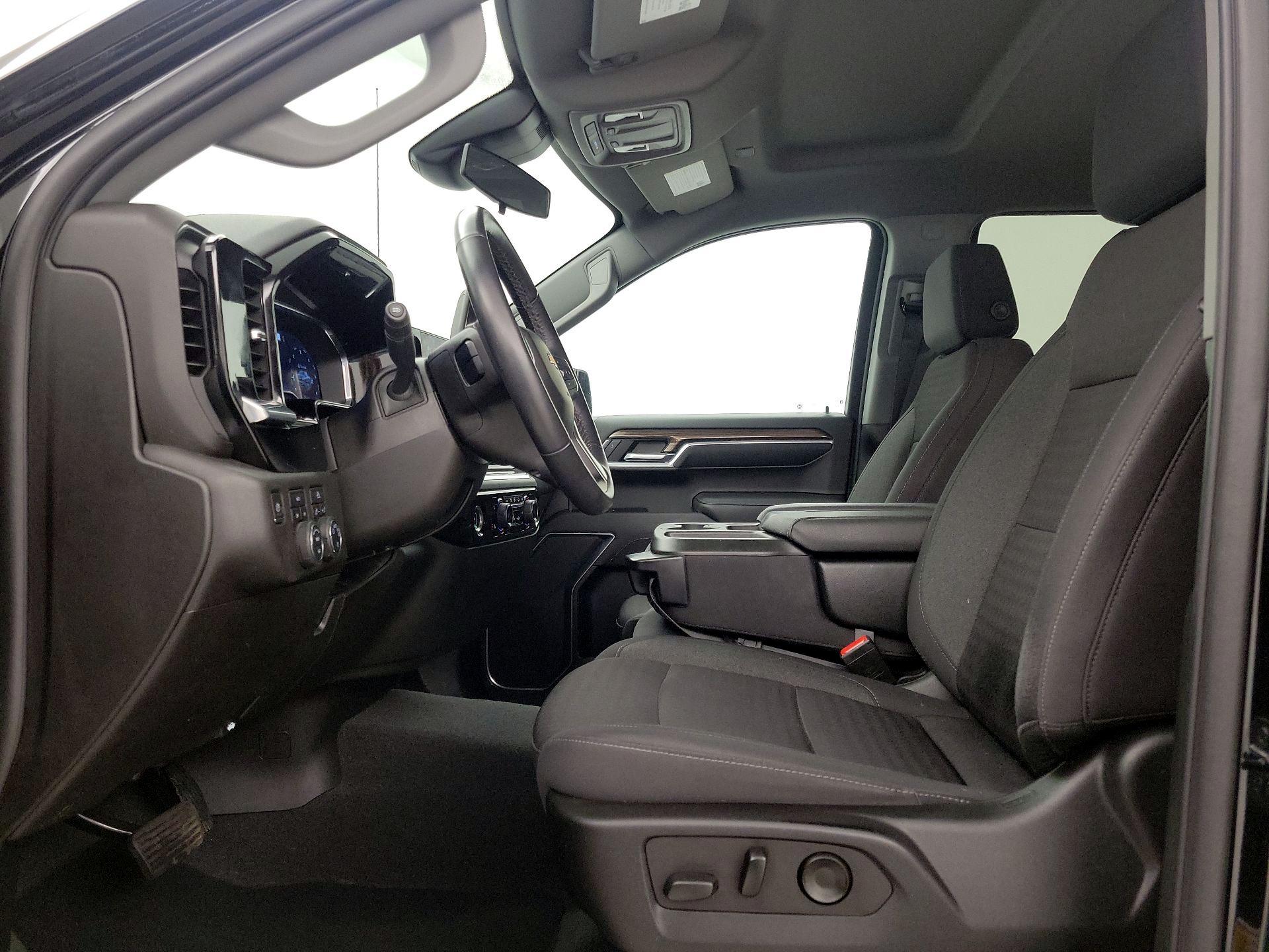 Thumbnail: 2022 Chevrolet Silverado 1500 - 11