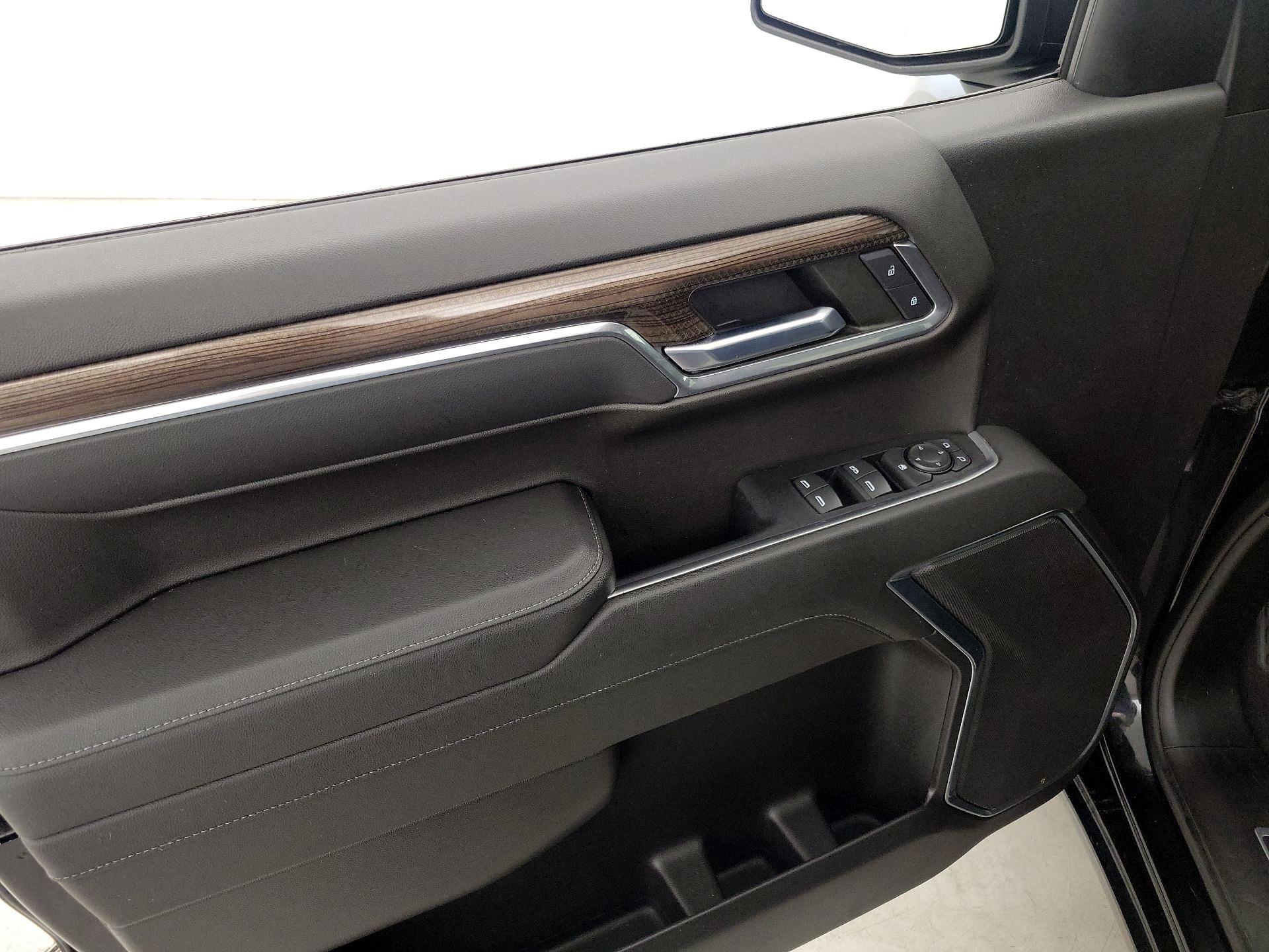 Thumbnail: 2022 Chevrolet Silverado 1500 - 12