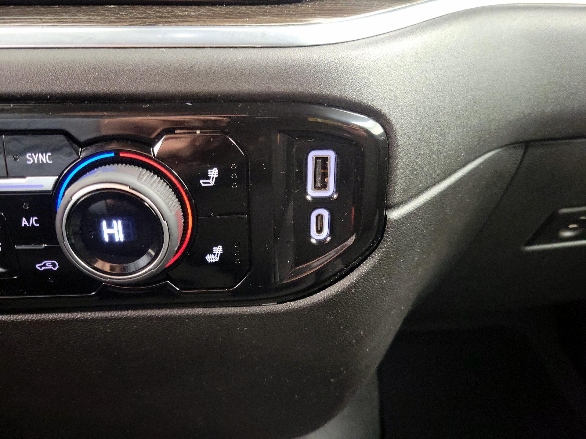 Thumbnail: 2022 Chevrolet Silverado 1500 - 19