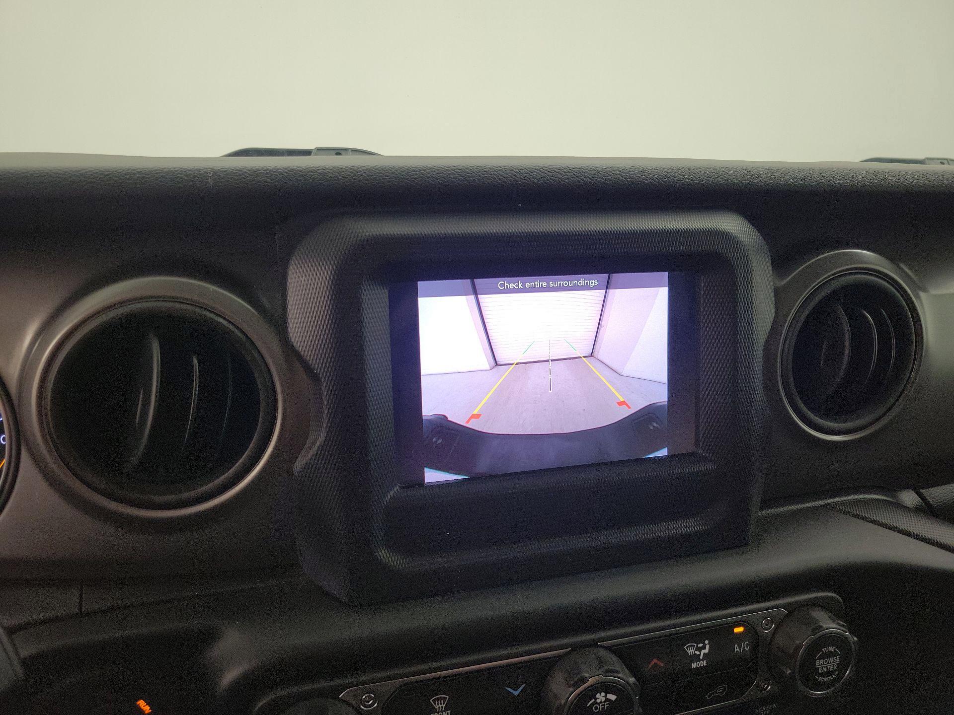 Thumbnail: 2023 Jeep Gladiator - 14