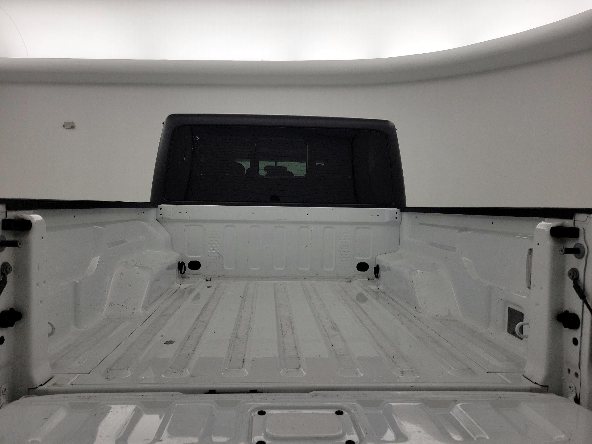 Thumbnail: 2023 Jeep Gladiator - 20