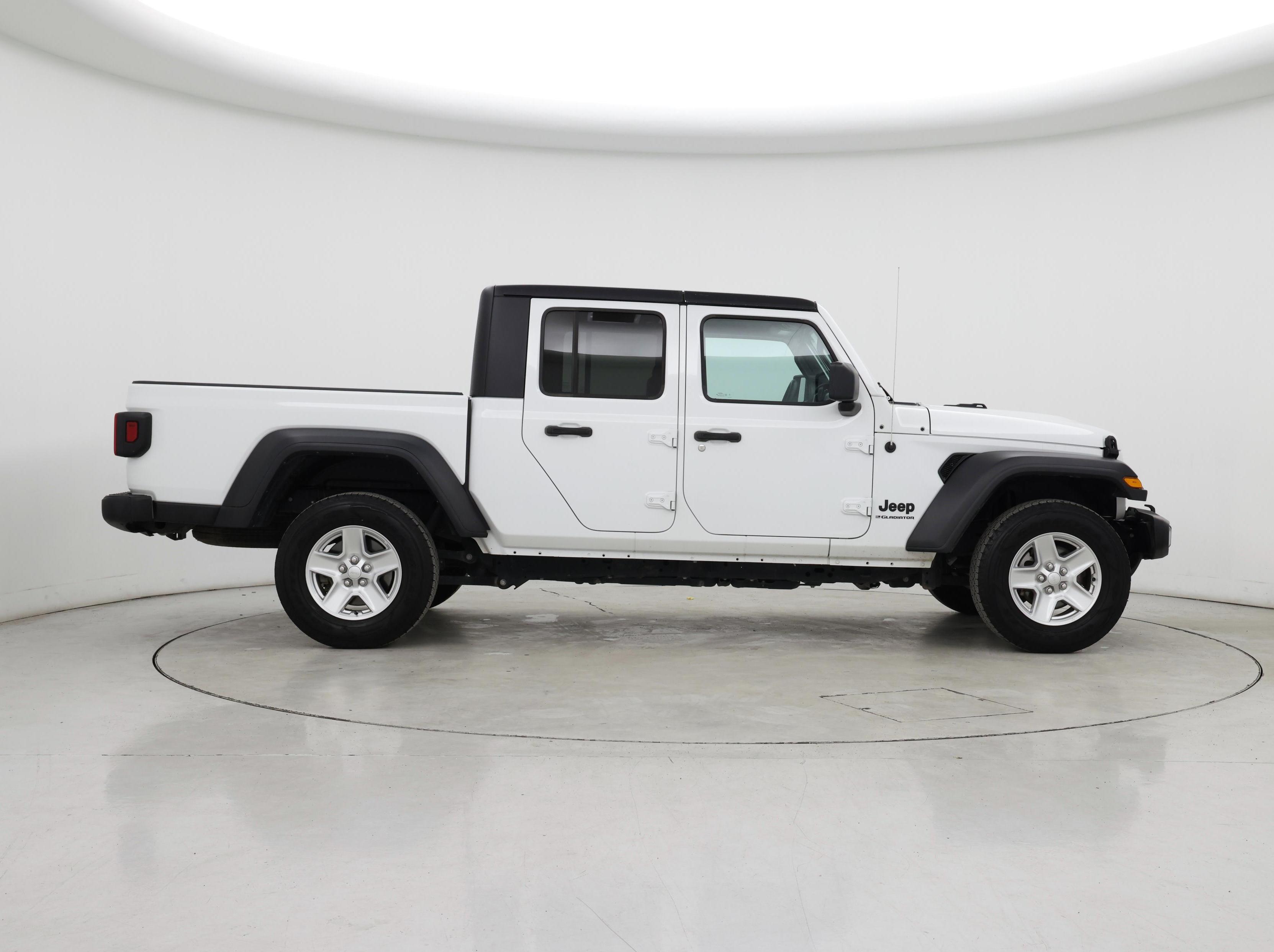 Thumbnail: 2023 Jeep Gladiator - 7