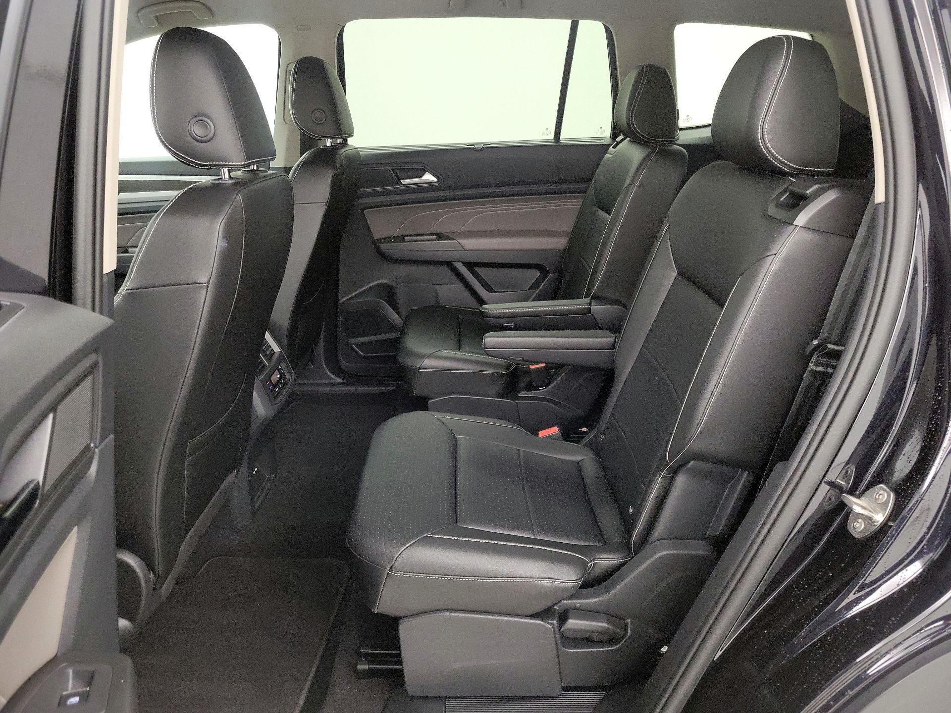 Thumbnail: 2022 Volkswagen Atlas - 19