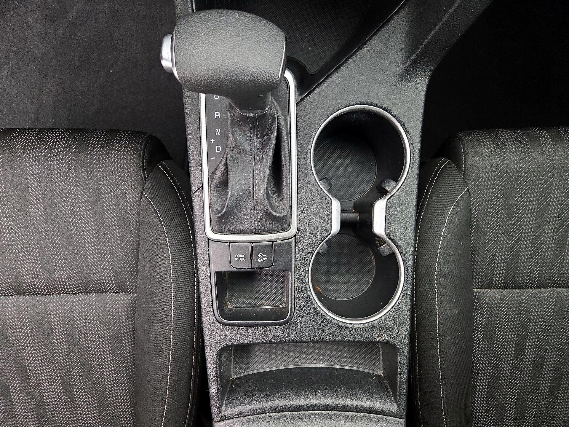 Thumbnail: 2022 Kia Sportage - 17