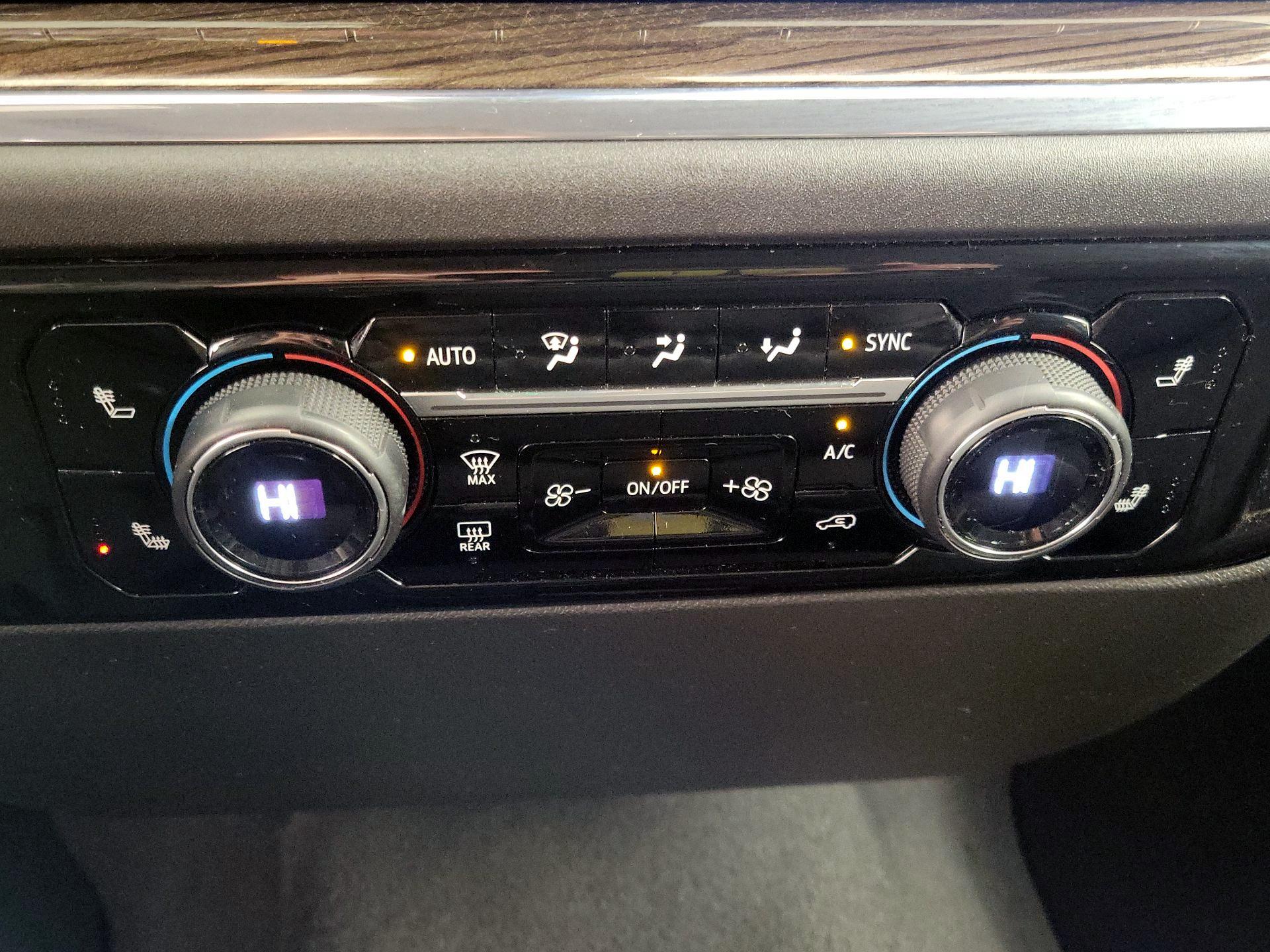 Thumbnail: 2023 Chevrolet Silverado 1500 - 16