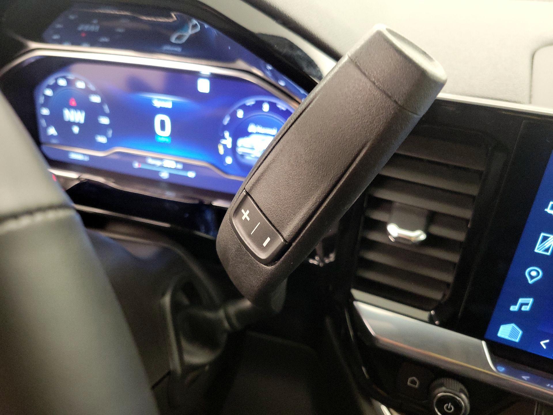 Thumbnail: 2023 Chevrolet Silverado 1500 - 17