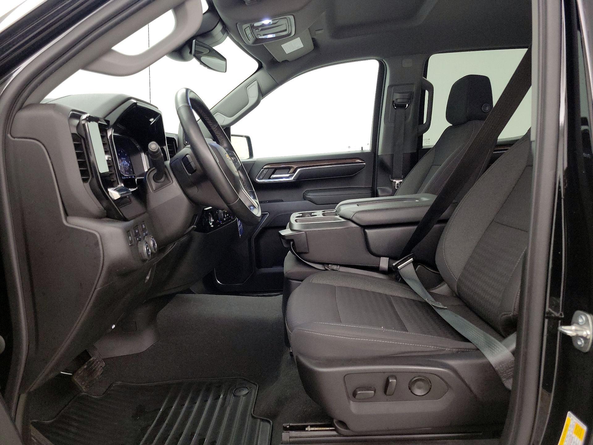 Thumbnail: 2023 Chevrolet Silverado 1500 - 11