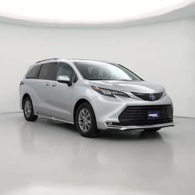 2024 Toyota Sienna XLE
