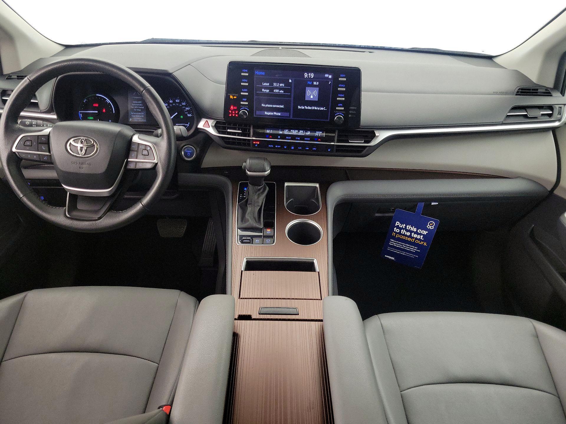 Thumbnail: 2024 Toyota Sienna - 9