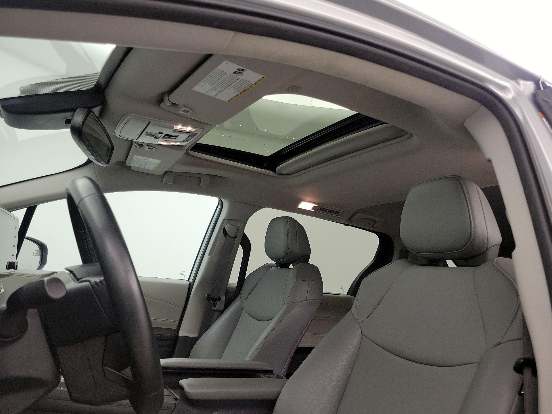 Thumbnail: 2024 Toyota Sienna - 19