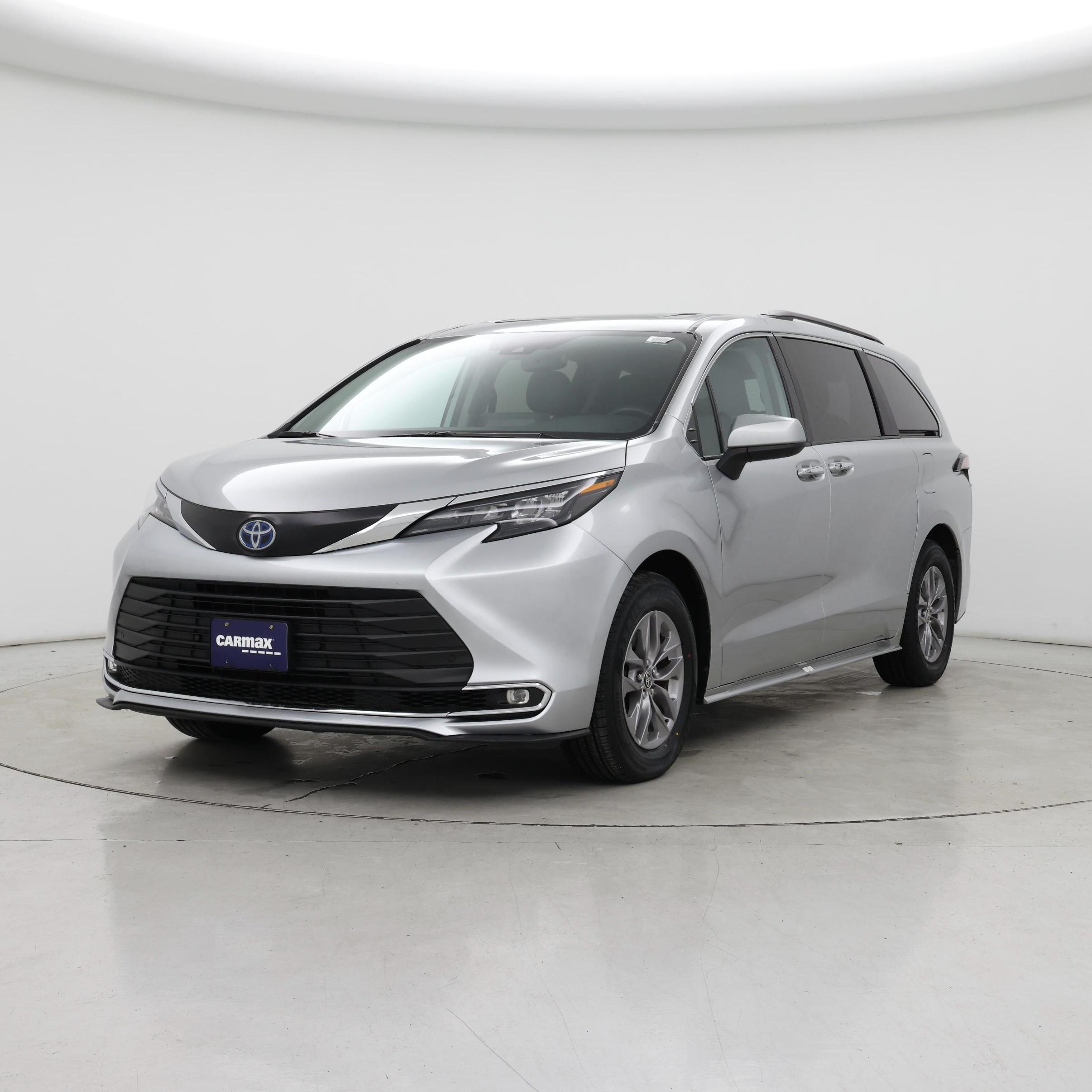 Thumbnail: 2024 Toyota Sienna - 4