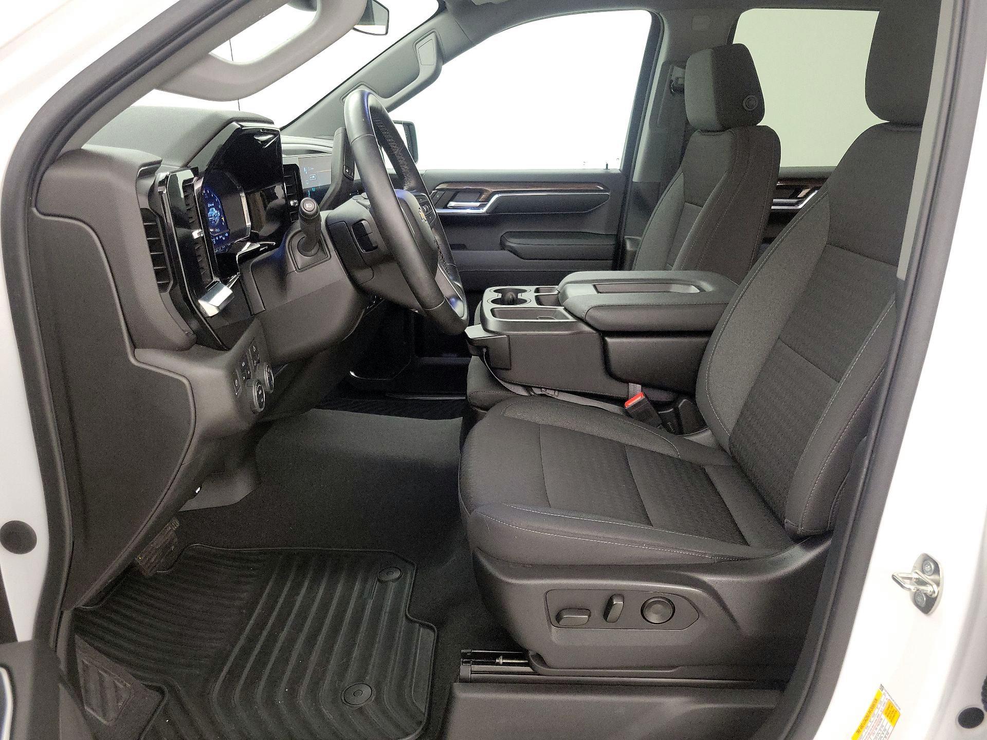 Thumbnail: 2023 Chevrolet Silverado 1500 - 11