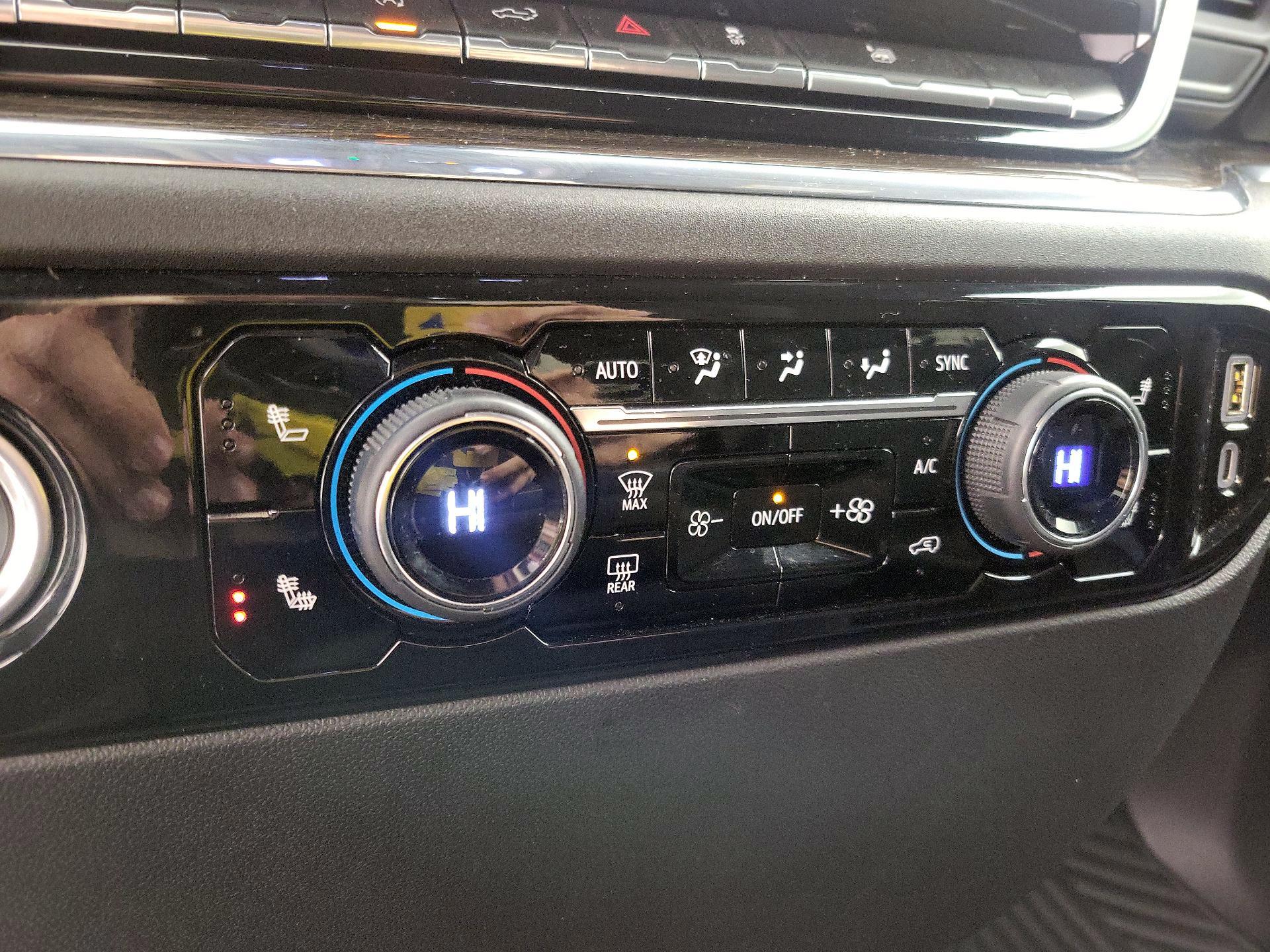 Thumbnail: 2023 Chevrolet Silverado 1500 - 16