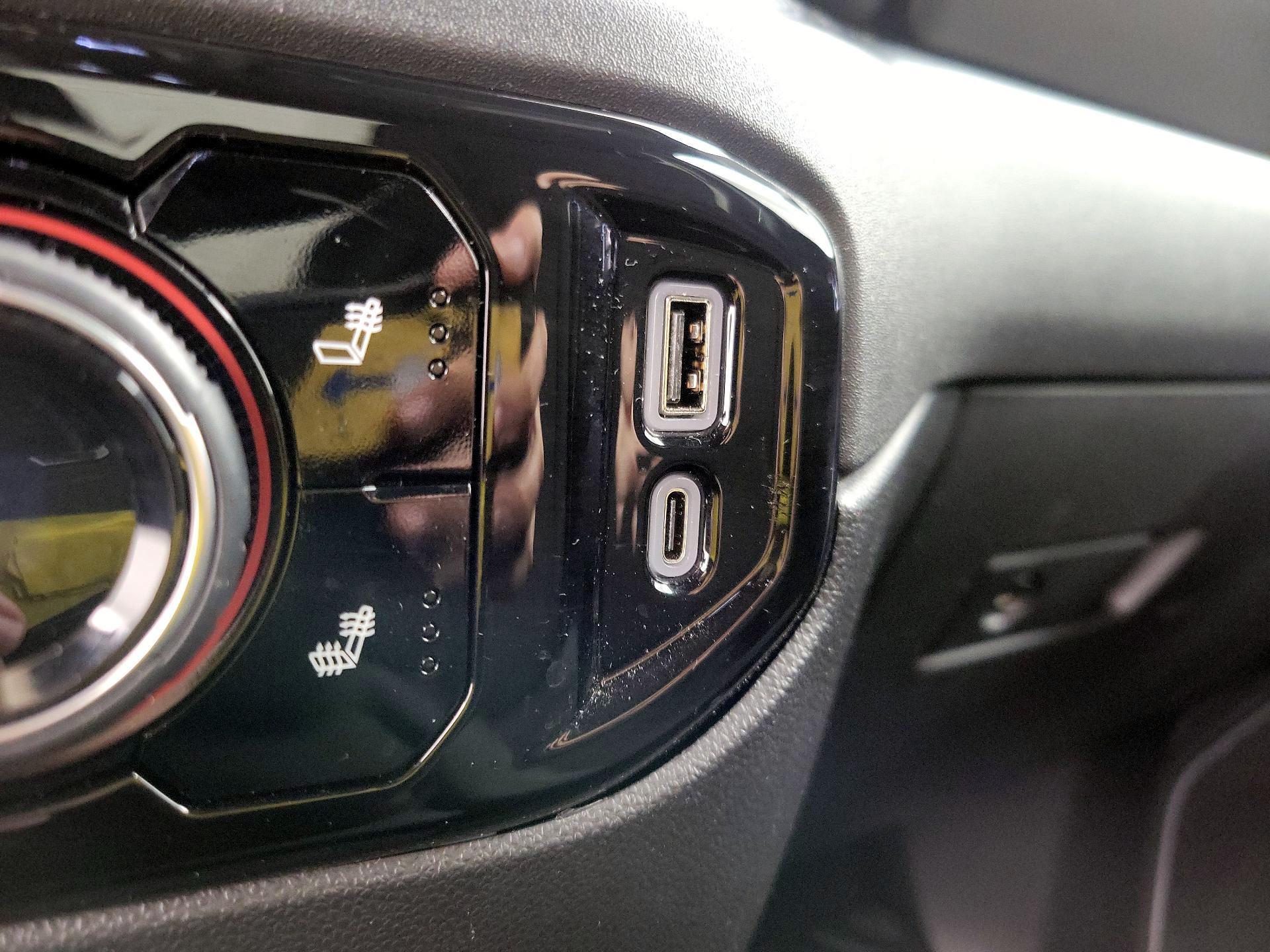 Thumbnail: 2023 Chevrolet Silverado 1500 - 18