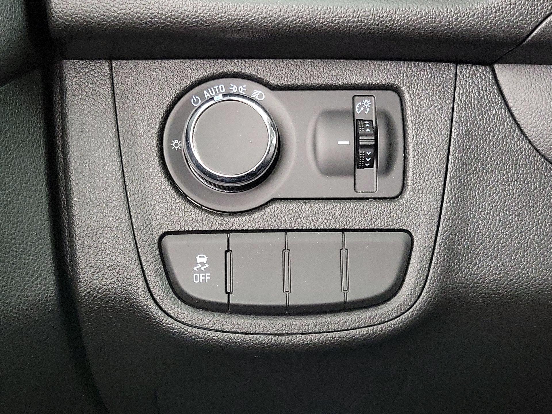 Thumbnail: 2021 Chevrolet Spark - 13