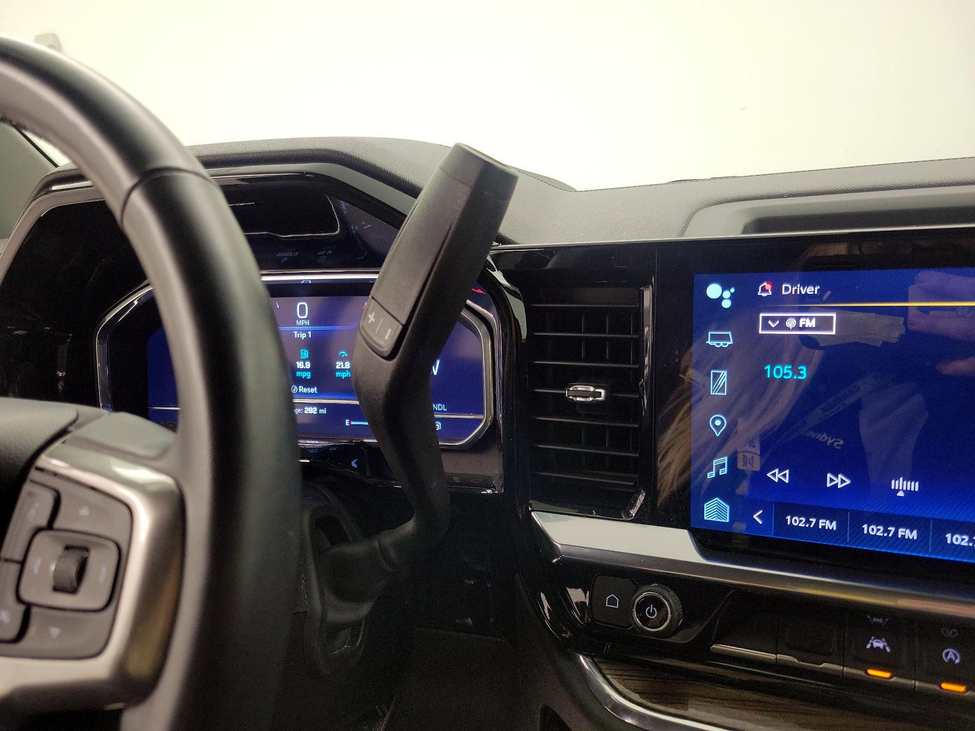 Thumbnail: 2023 Chevrolet Silverado 1500 - 17