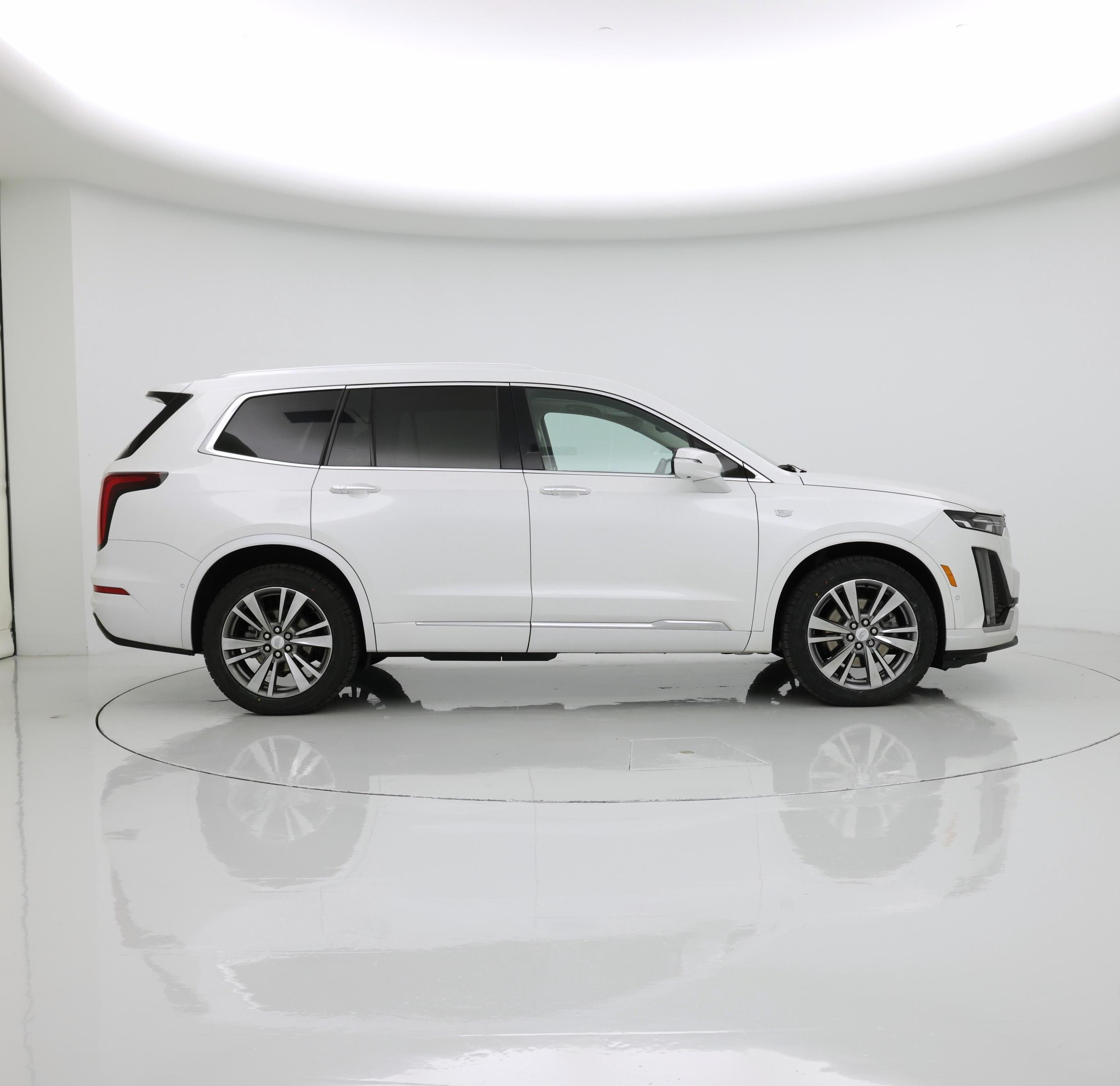 Thumbnail: 2022 Cadillac XT6 - 7