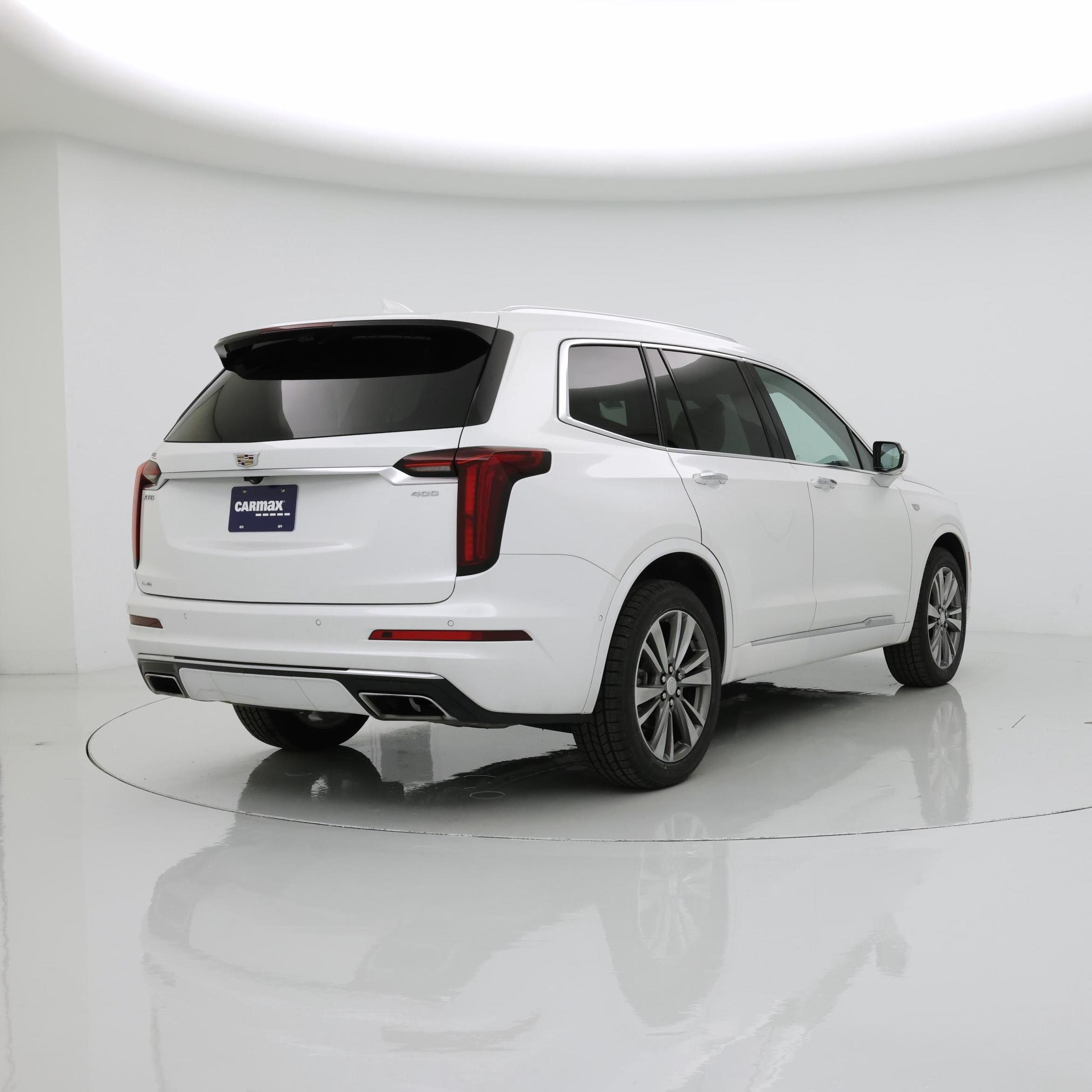Thumbnail: 2022 Cadillac XT6 - 8
