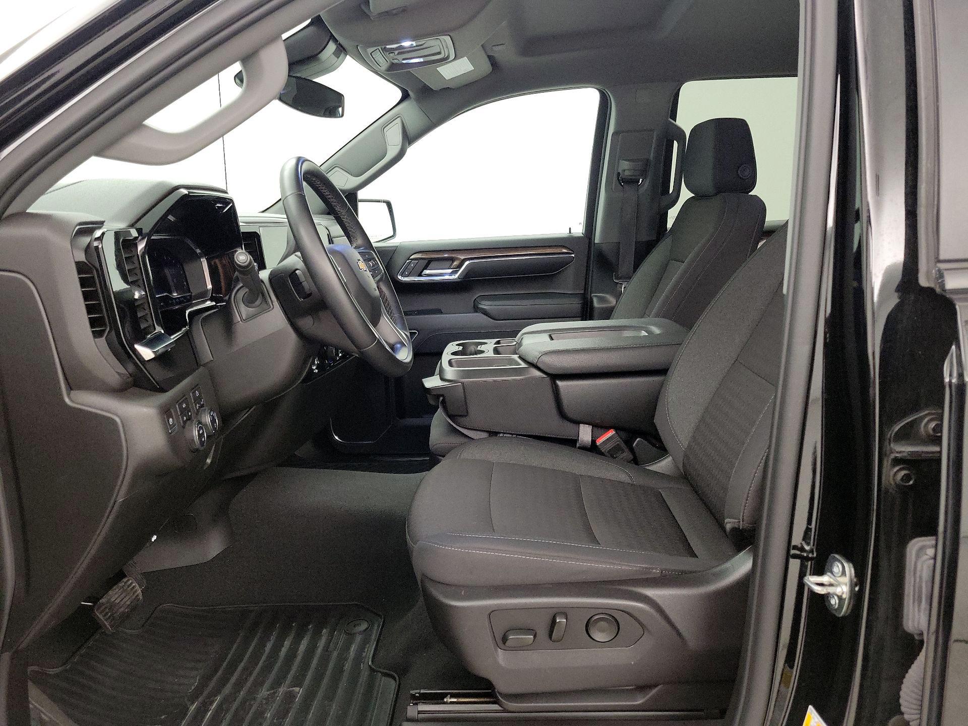 Thumbnail: 2024 Chevrolet Silverado 1500 - 11